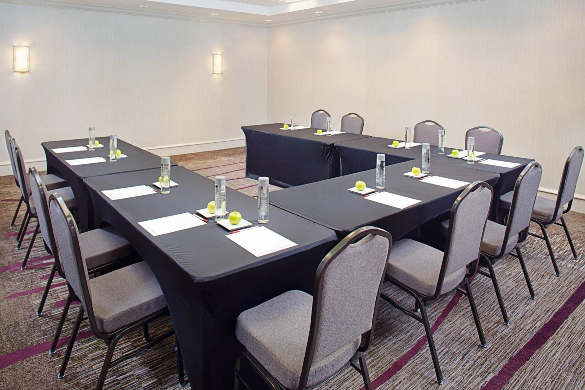 Pleasanton Marriott photo 32
