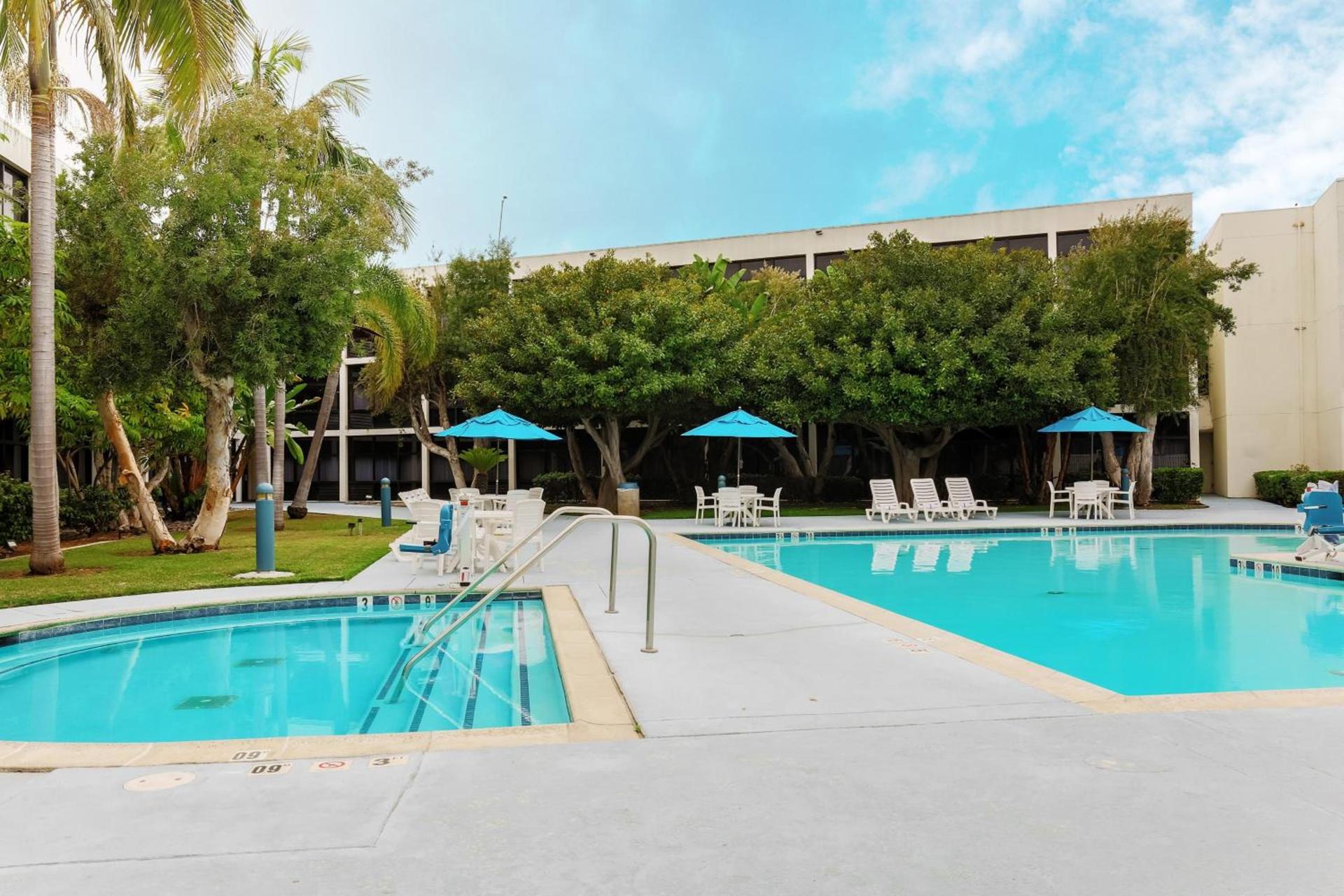 Four Points by Sheraton San Diego photo 11