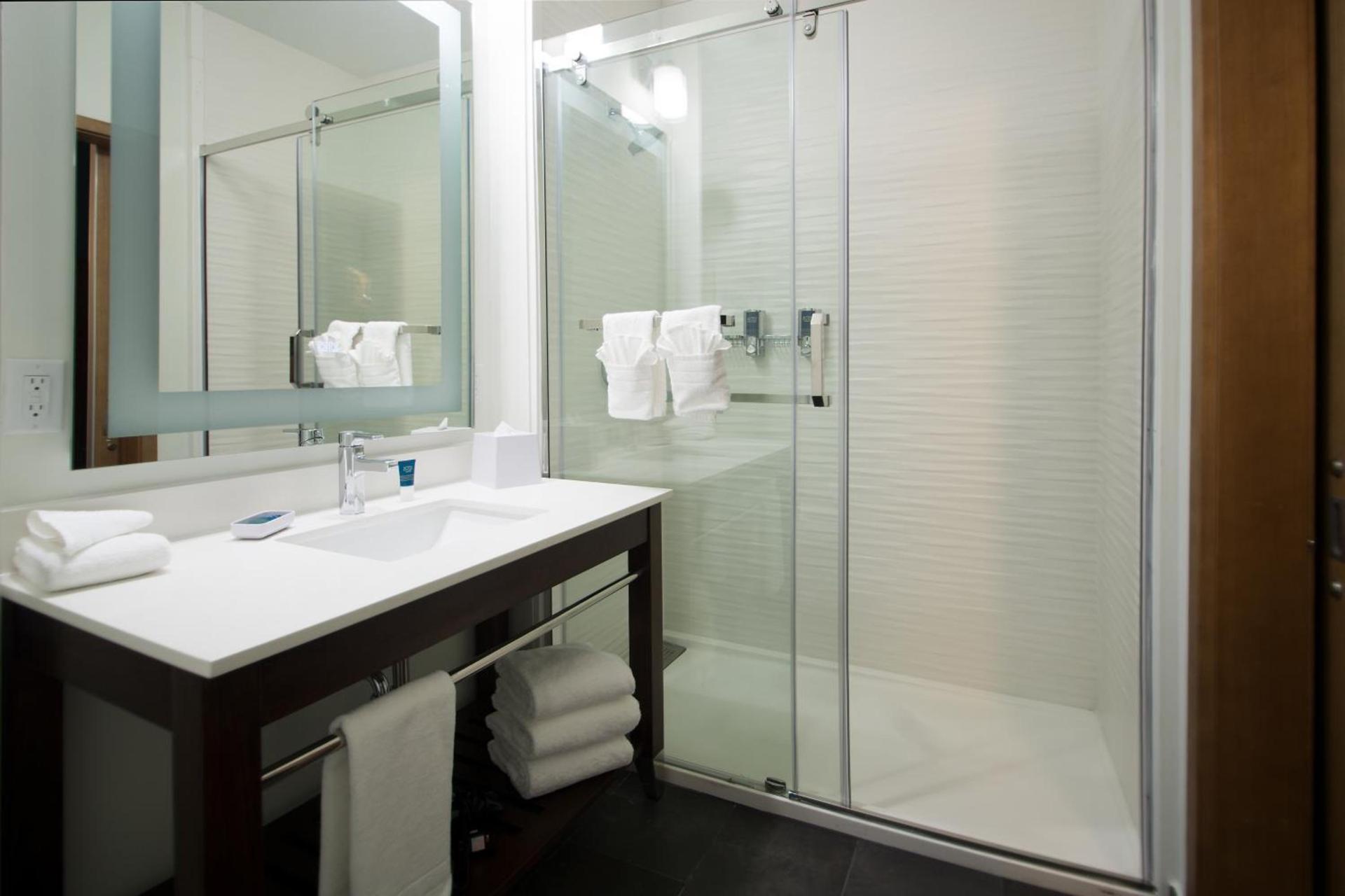 Four Points by Sheraton Houston Intercontinental Airport photo 6
