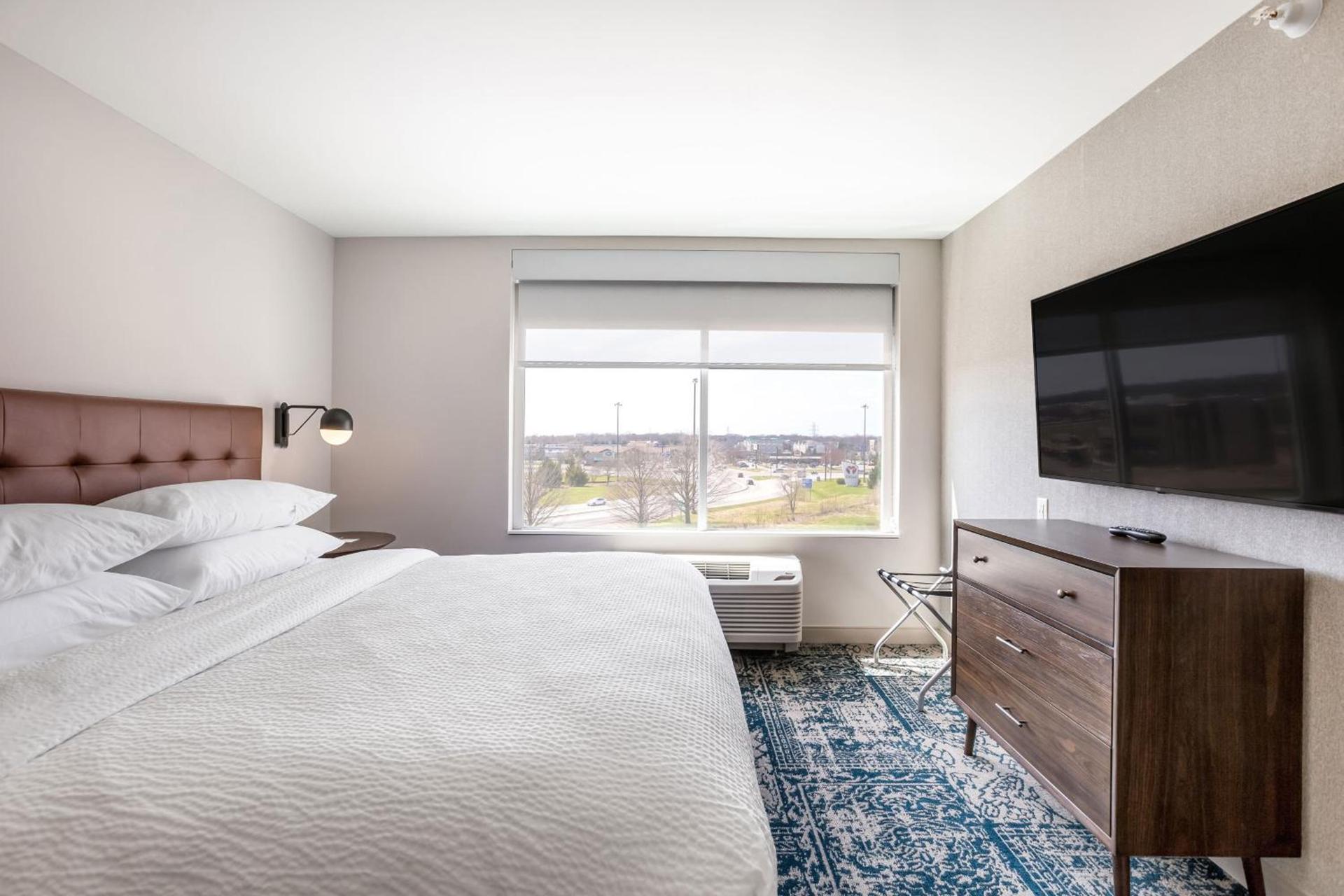 Four Points by Sheraton Elkhart photo 27
