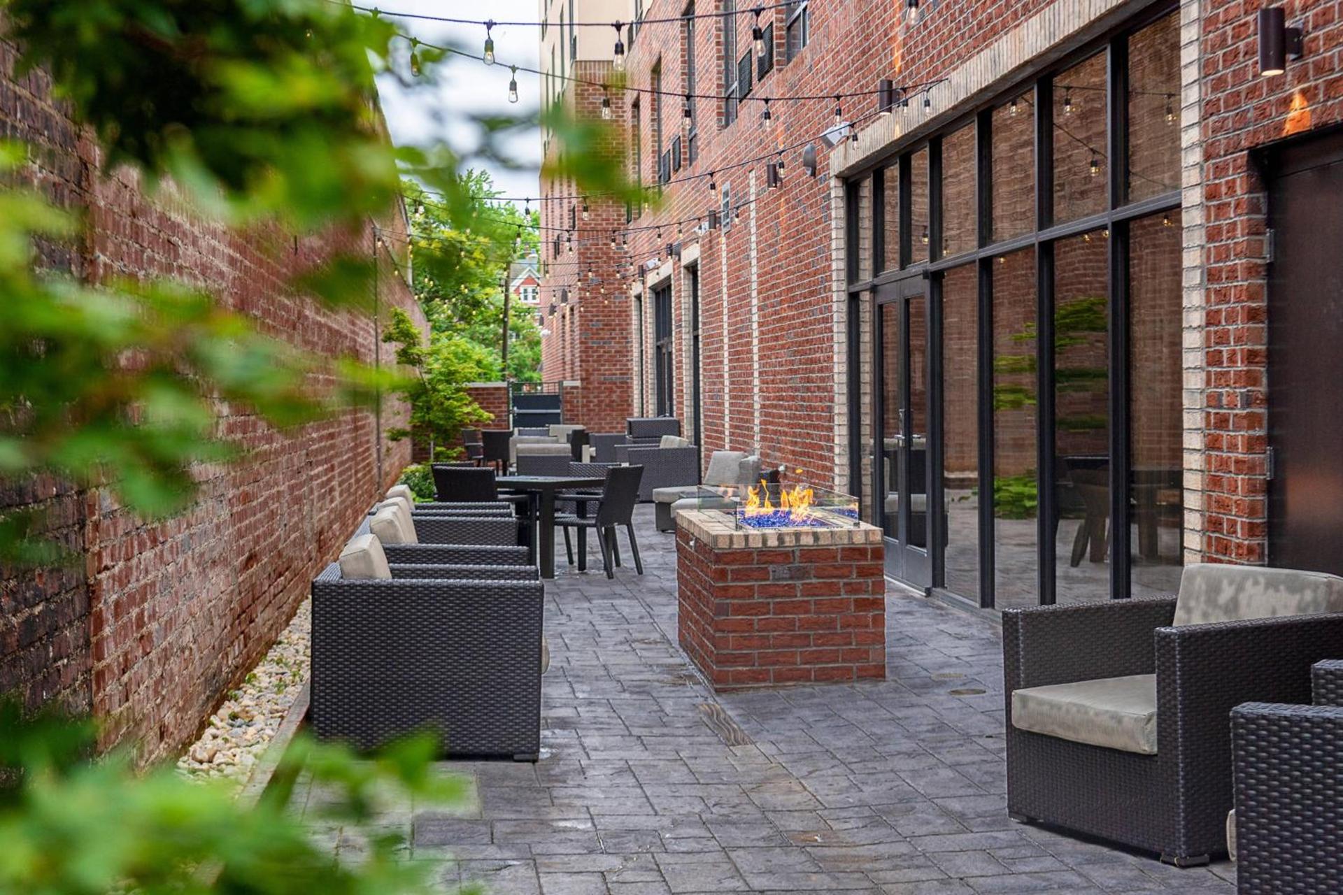 Courtyard Winston-Salem Downtown photo 46