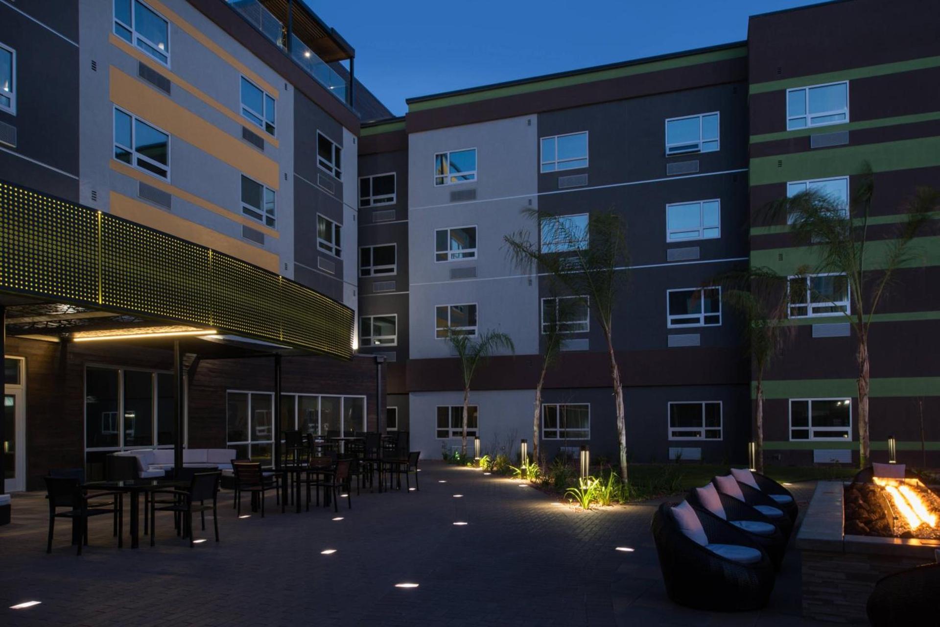 Courtyard by Marriott Temecula Murrieta photo 4
