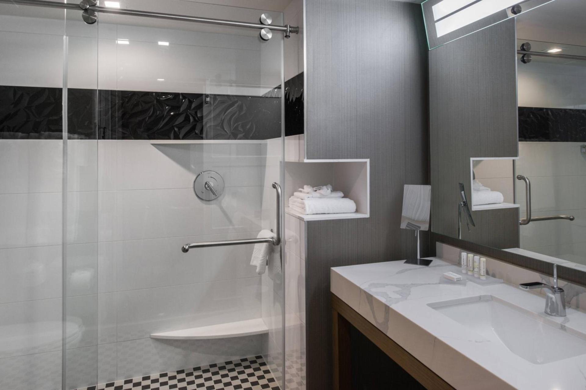 Courtyard by Marriott Temecula Murrieta photo 20