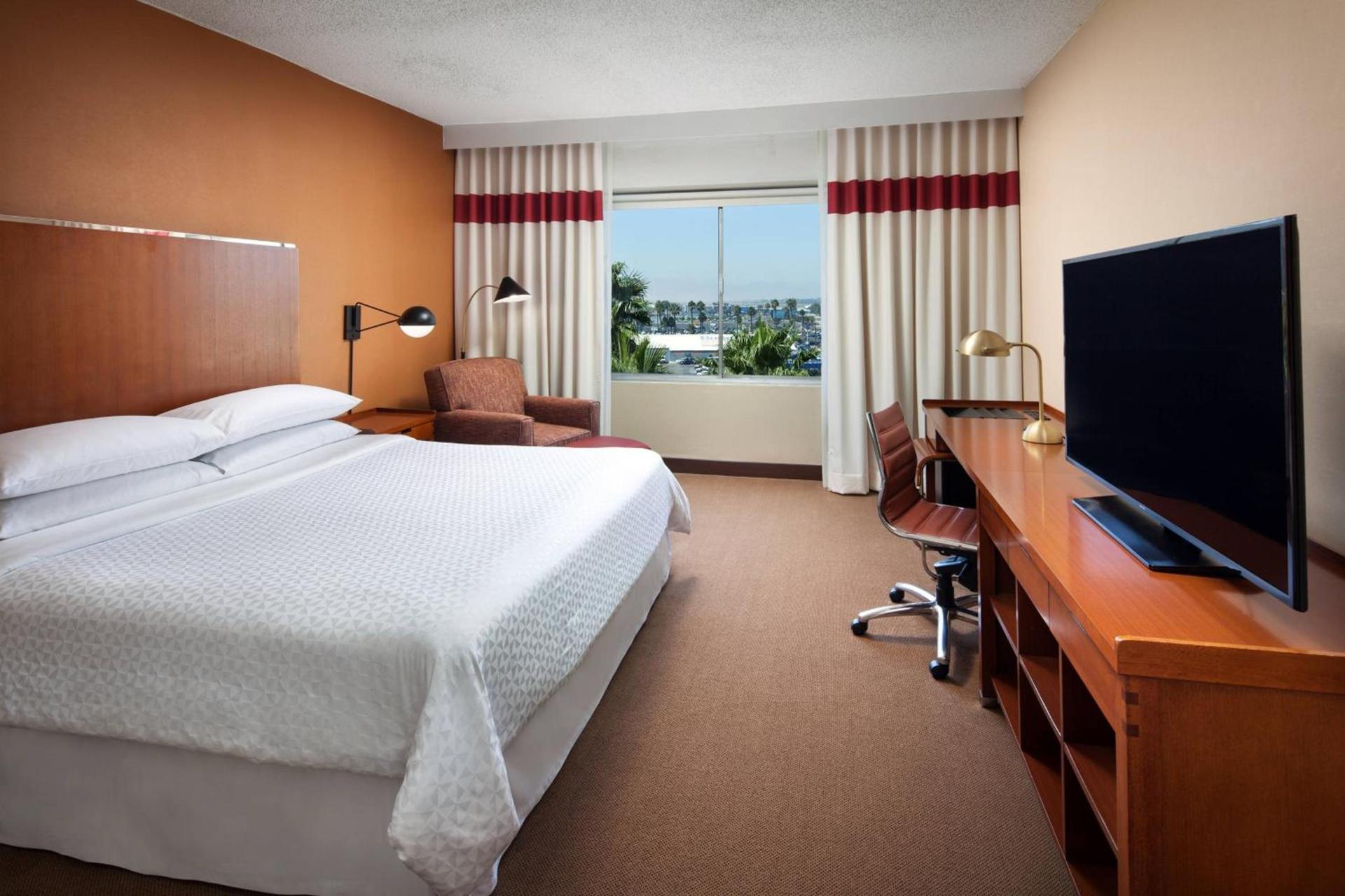 Four Points by Sheraton Los Angeles International Airport photo 14