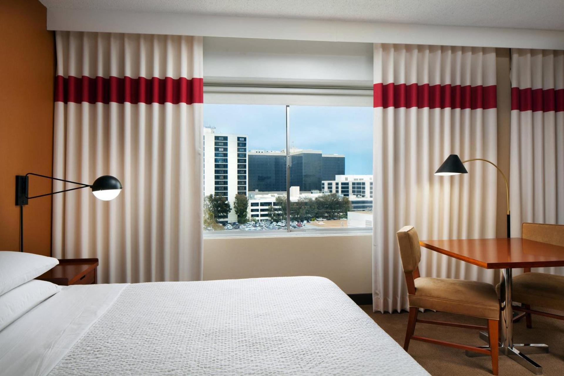 Four Points by Sheraton Los Angeles International Airport photo 25