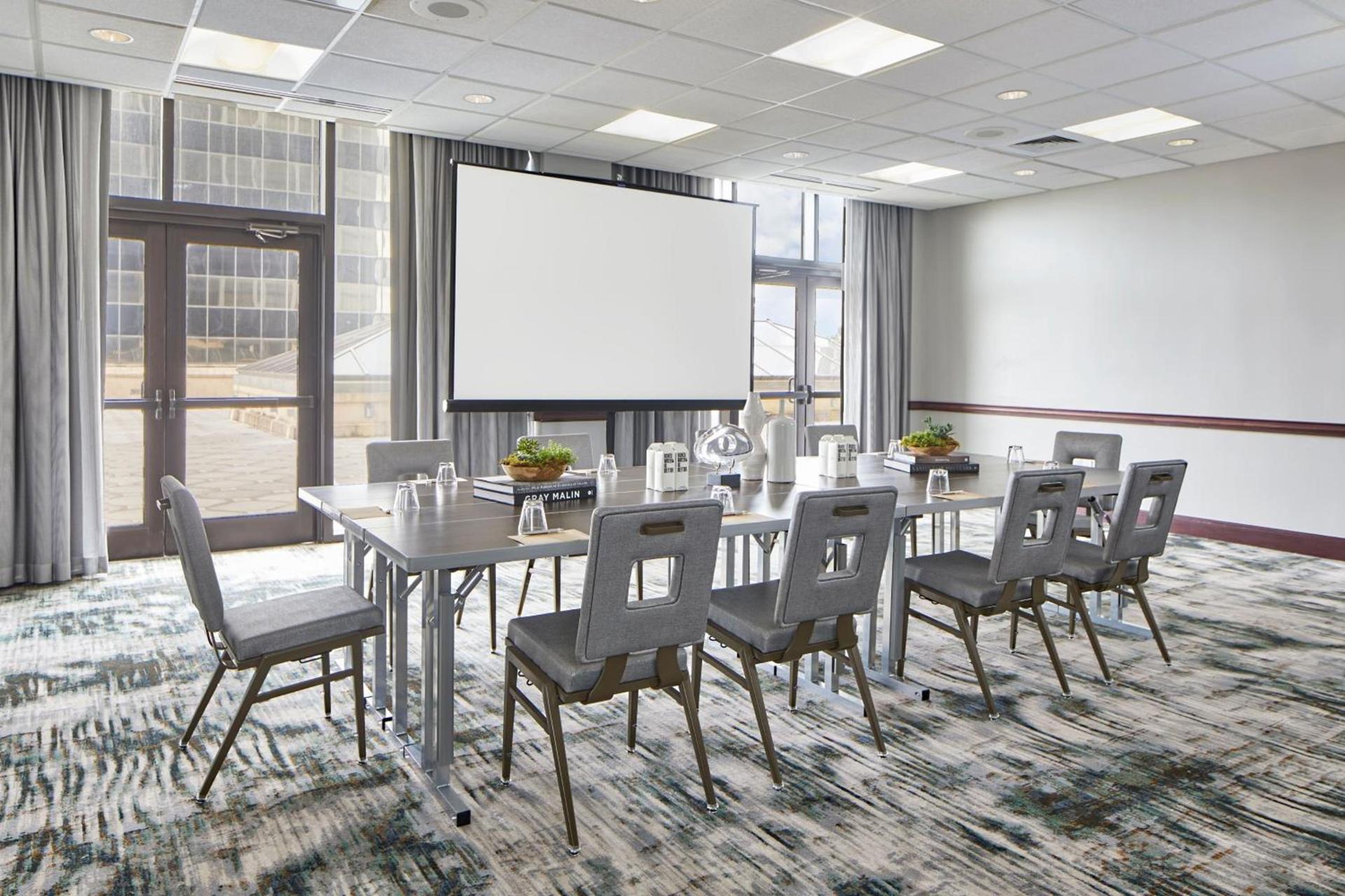 Renaissance Mobile Riverview Plaza Hotel photo 48