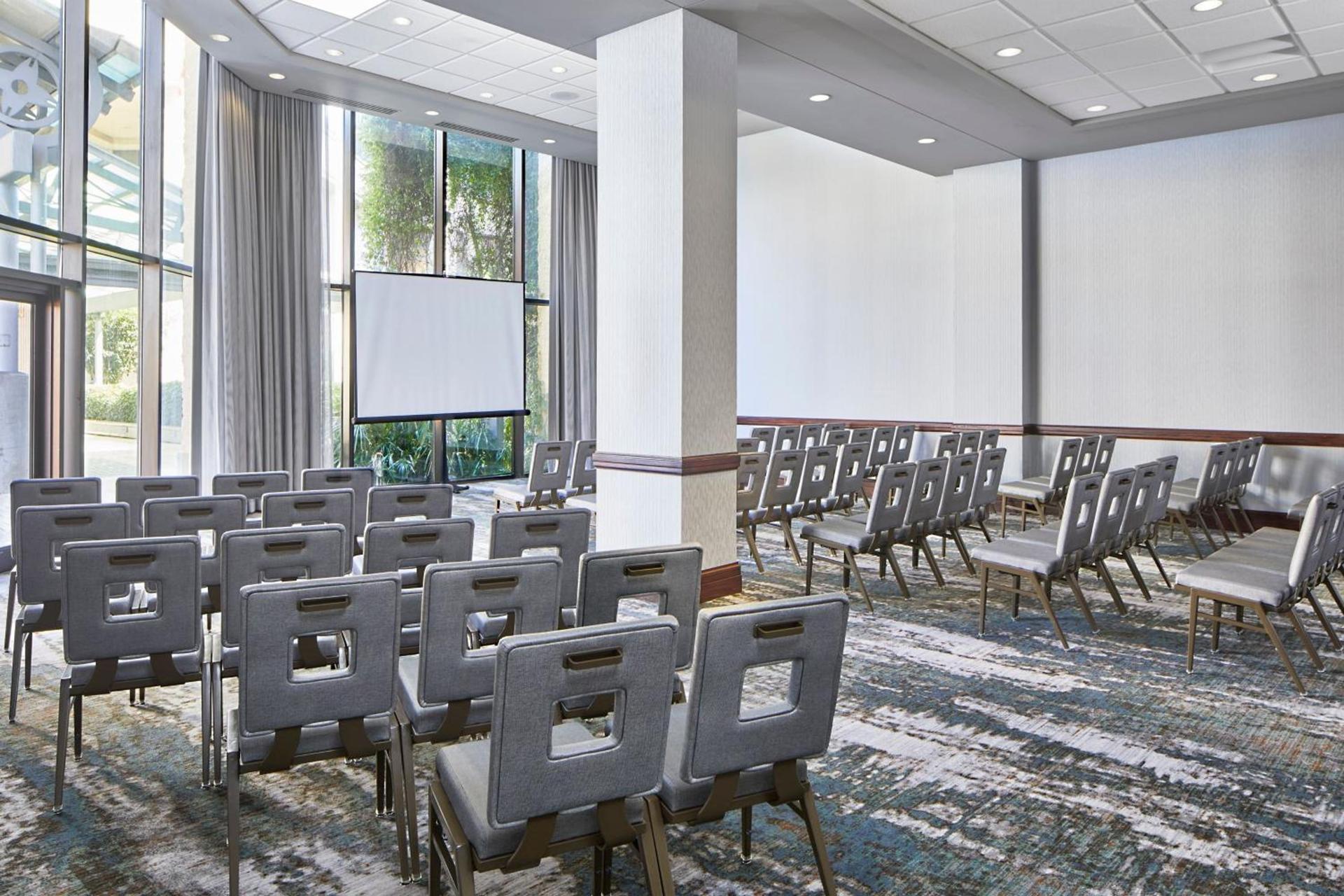 Renaissance Mobile Riverview Plaza Hotel photo 49