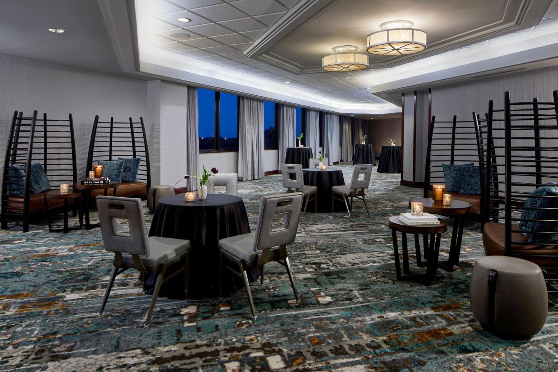 Renaissance Mobile Riverview Plaza Hotel photo 60