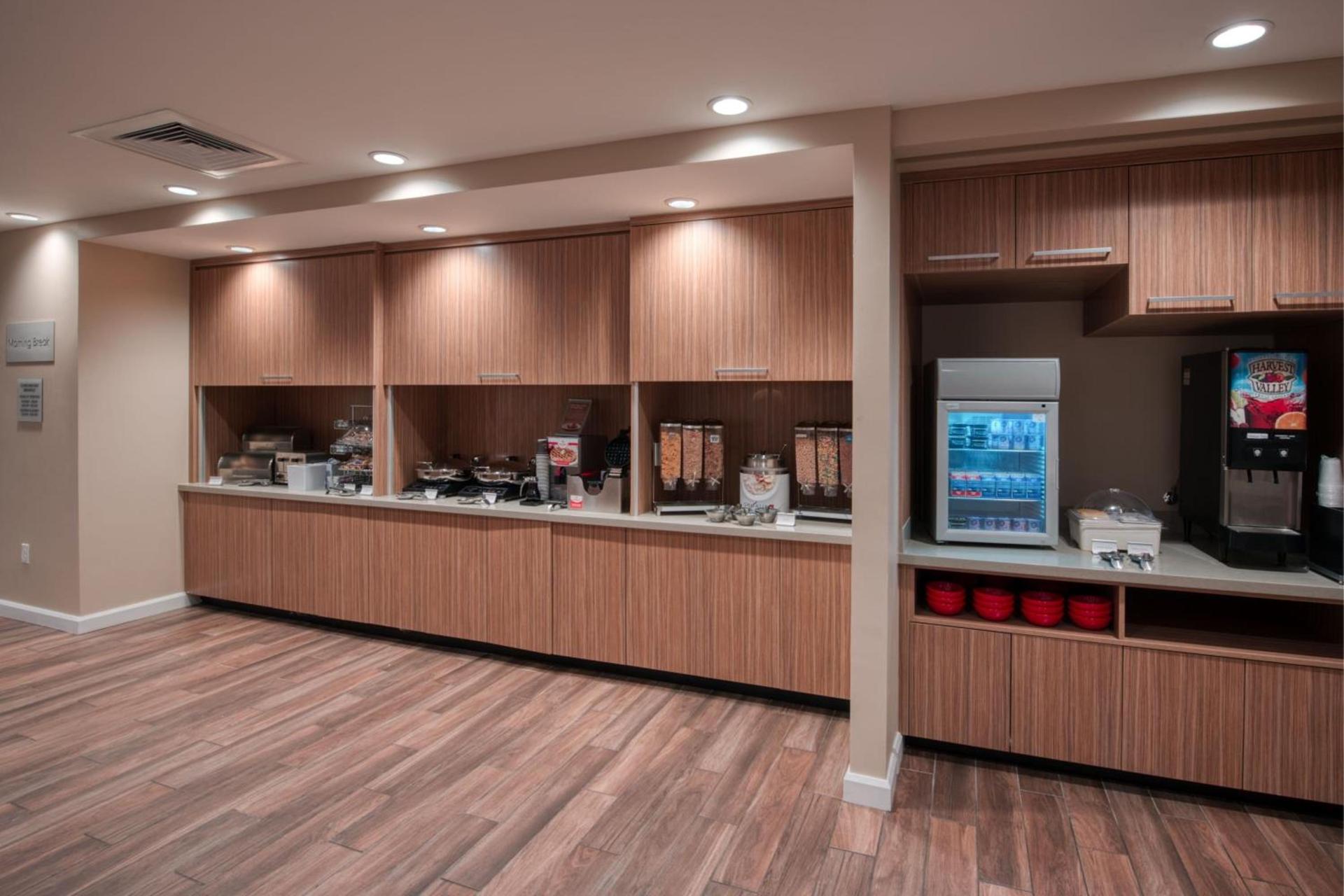 TownePlace Suites by Marriott Indianapolis Airport photo 35