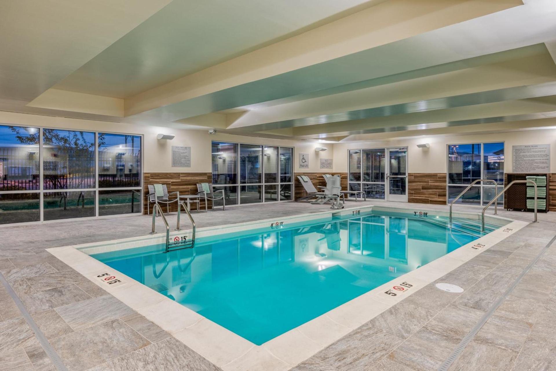 TownePlace Suites by Marriott Indianapolis Airport photo 36
