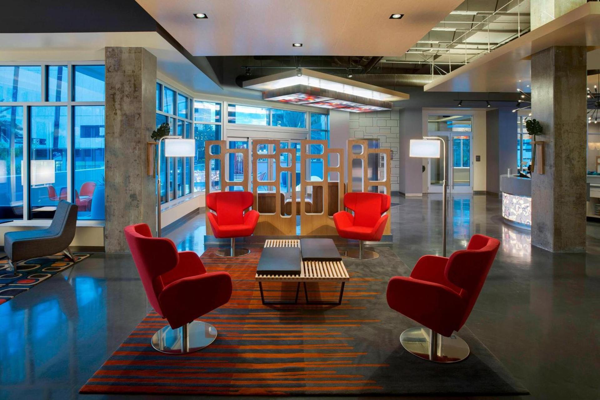 Aloft by Marriott Tampa Downtown photo 8