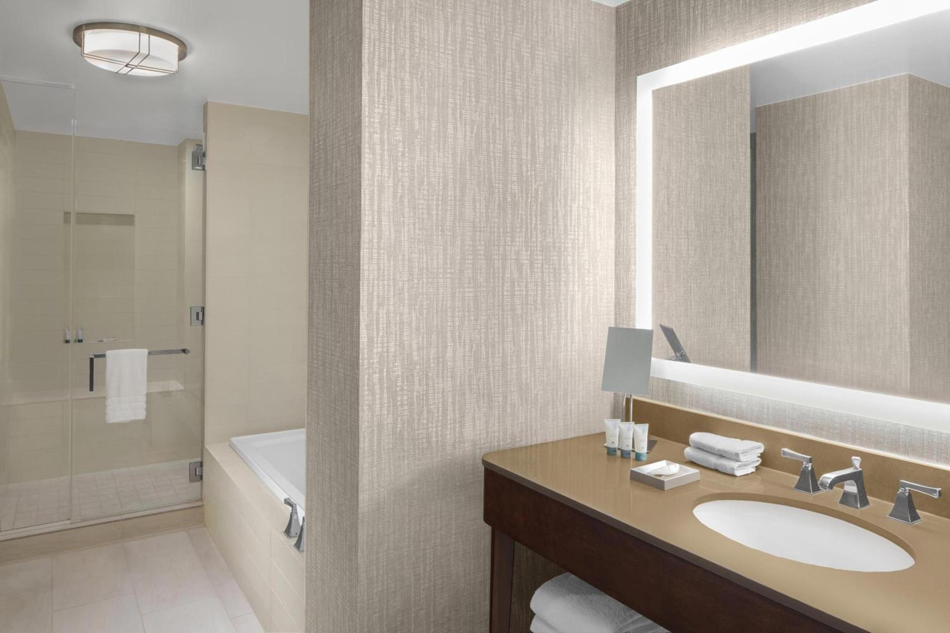 The Westin New York Grand Central photo 40