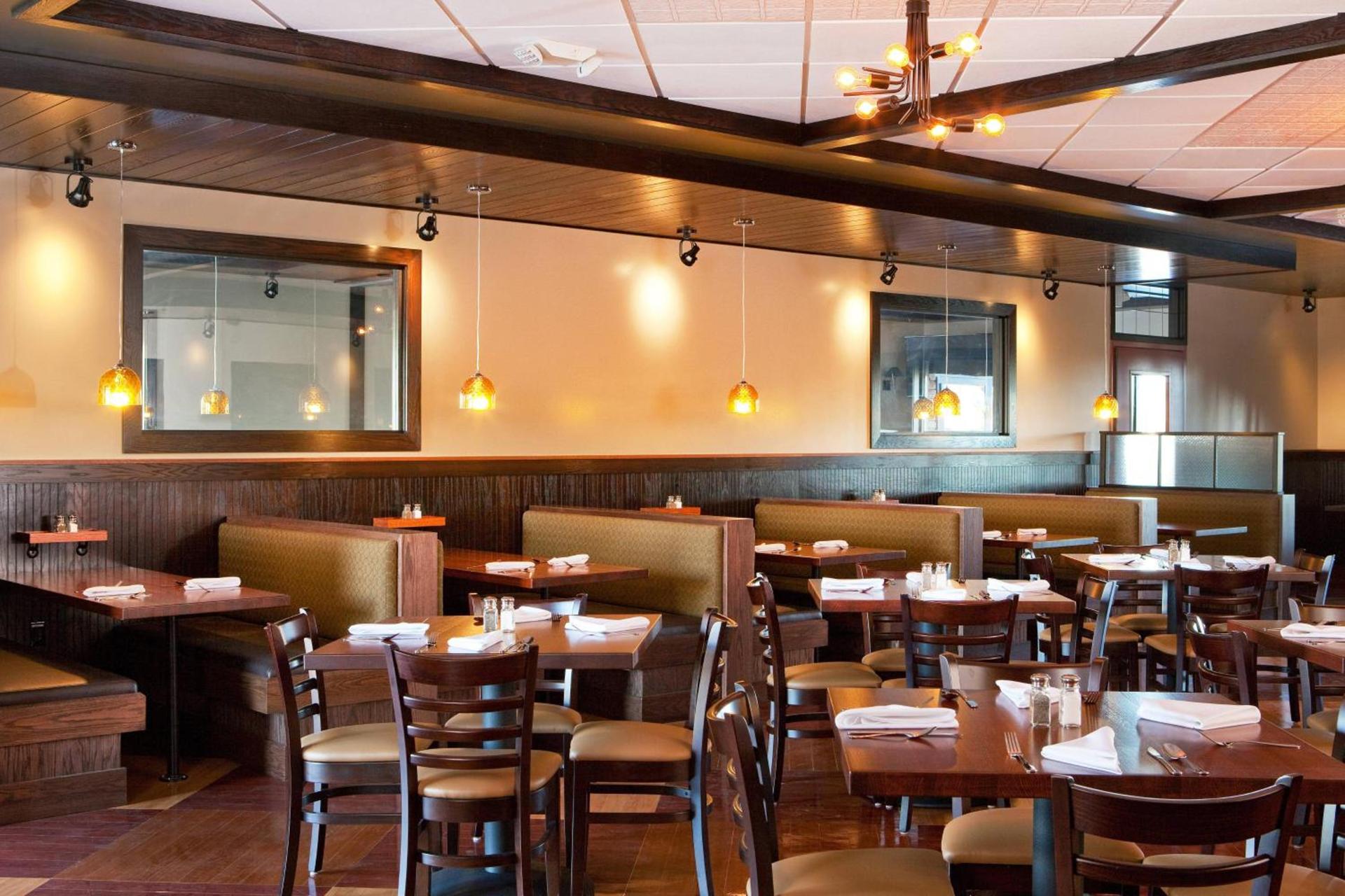 Four Points By Sheraton - Saginaw photo 18