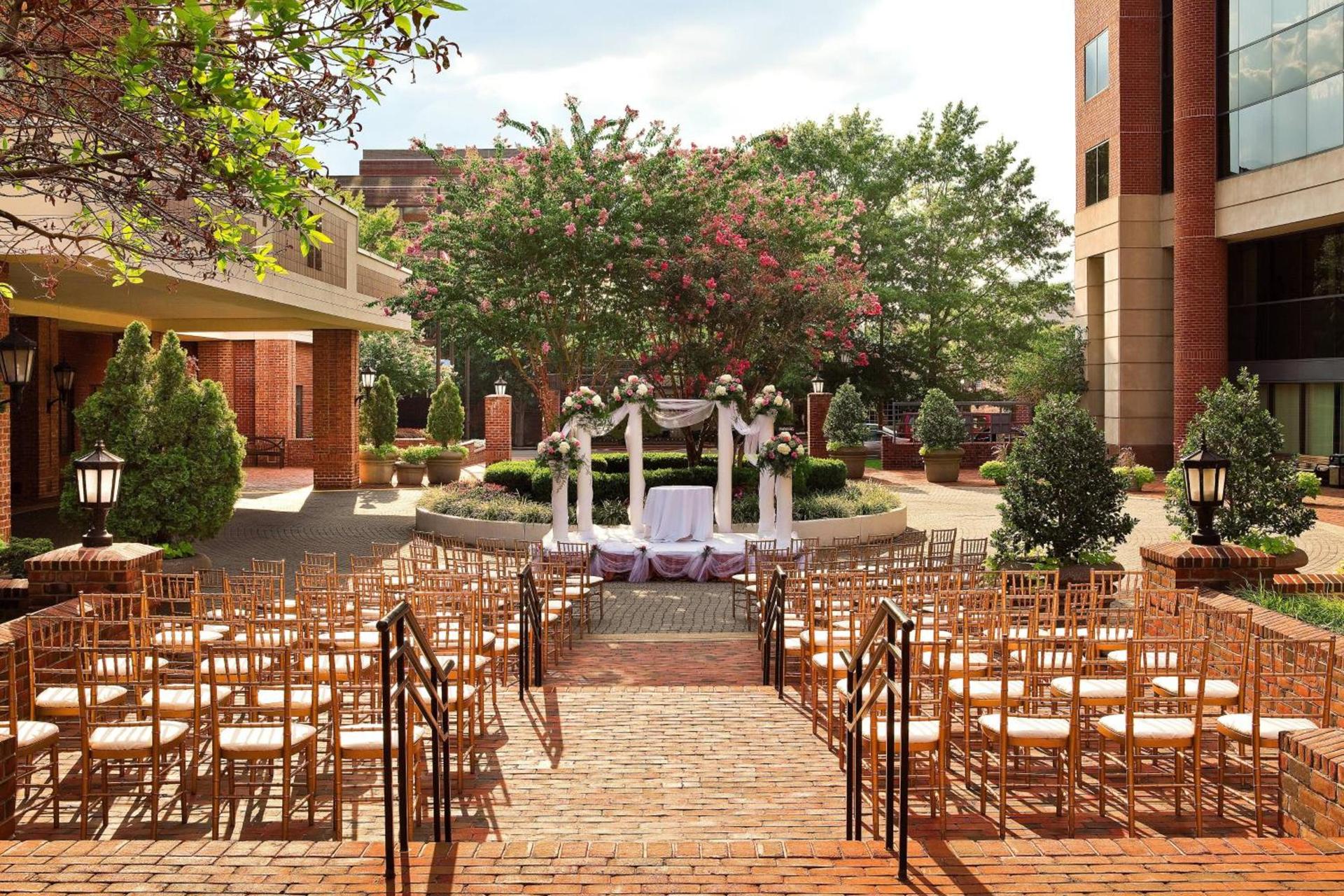Sheraton Suites Old Town Alexandria photo 63