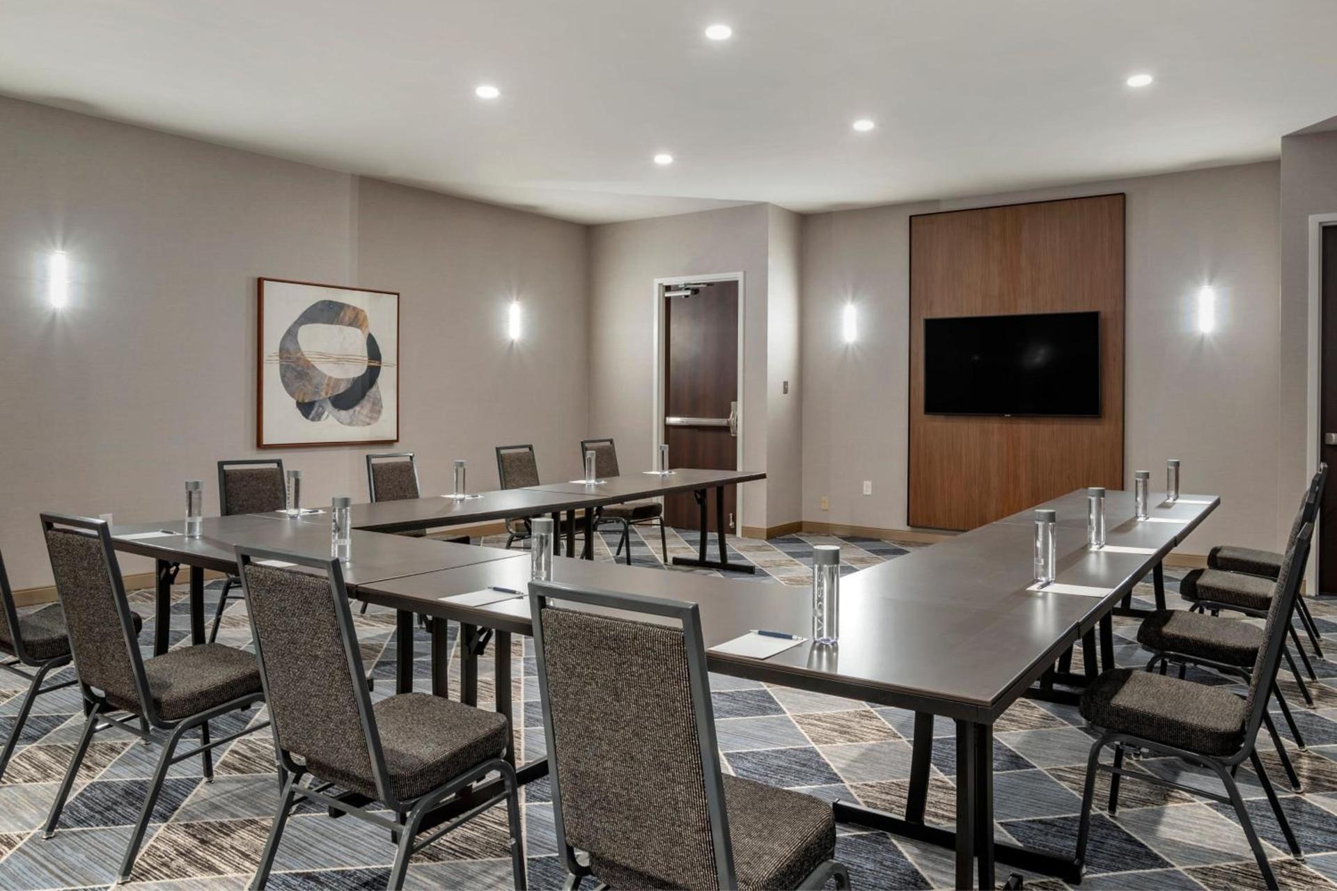 Sheraton Suites Old Town Alexandria photo 52