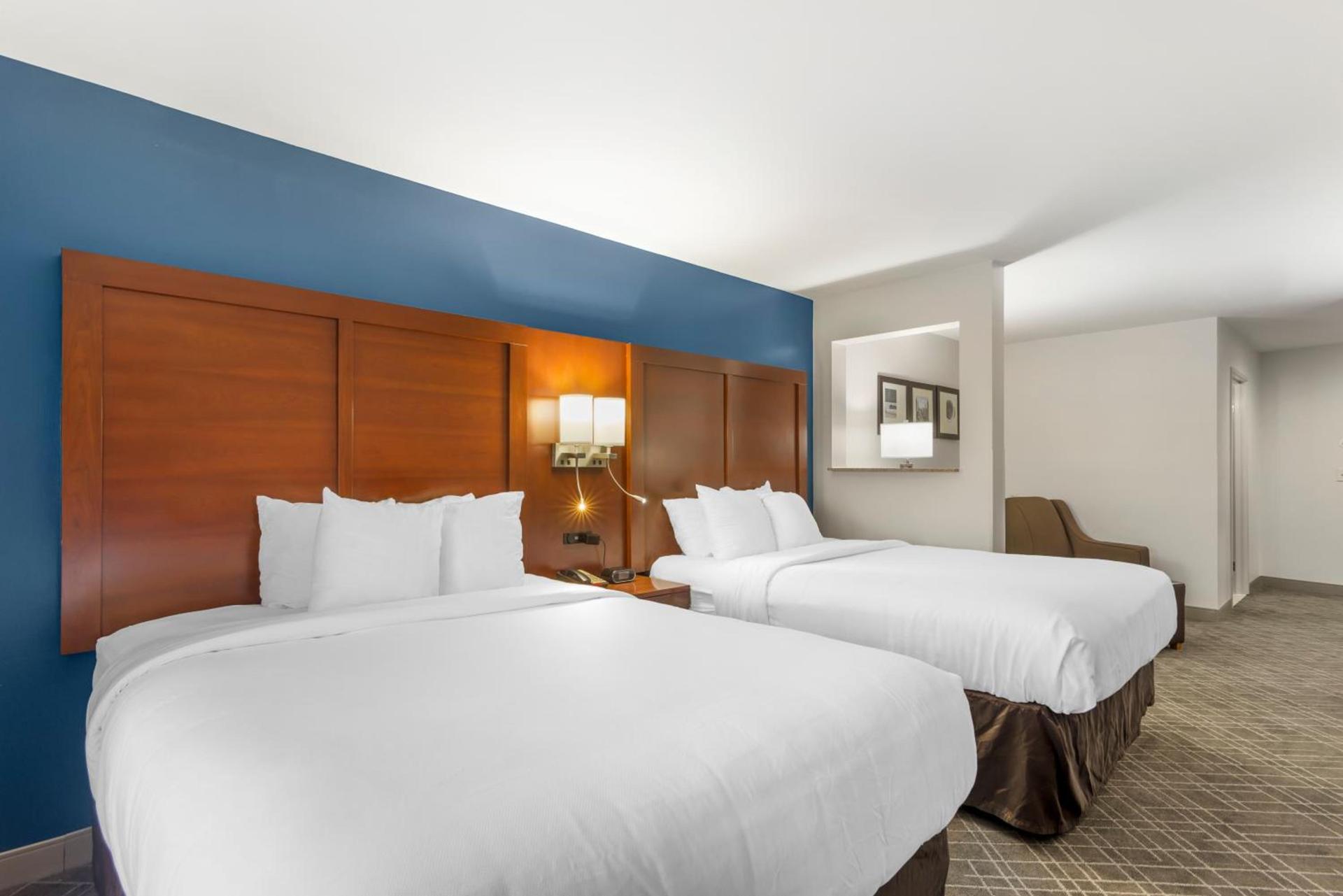 Comfort Suites Atlanta Airport photo 44
