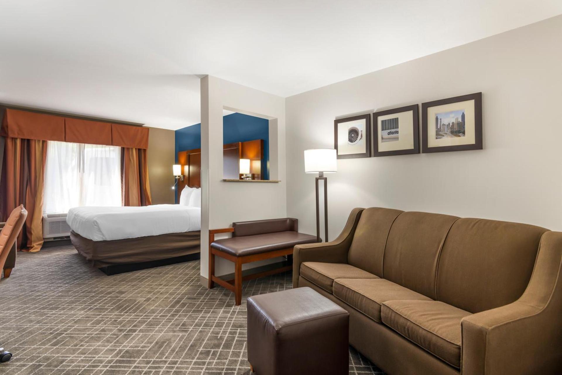Comfort Suites Atlanta Airport photo 49