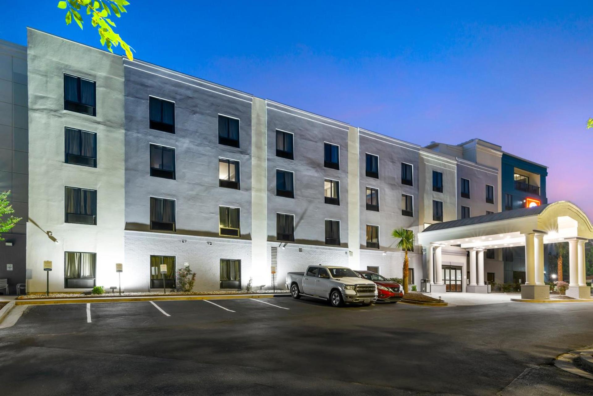 Comfort Suites Atlanta Airport photo 39
