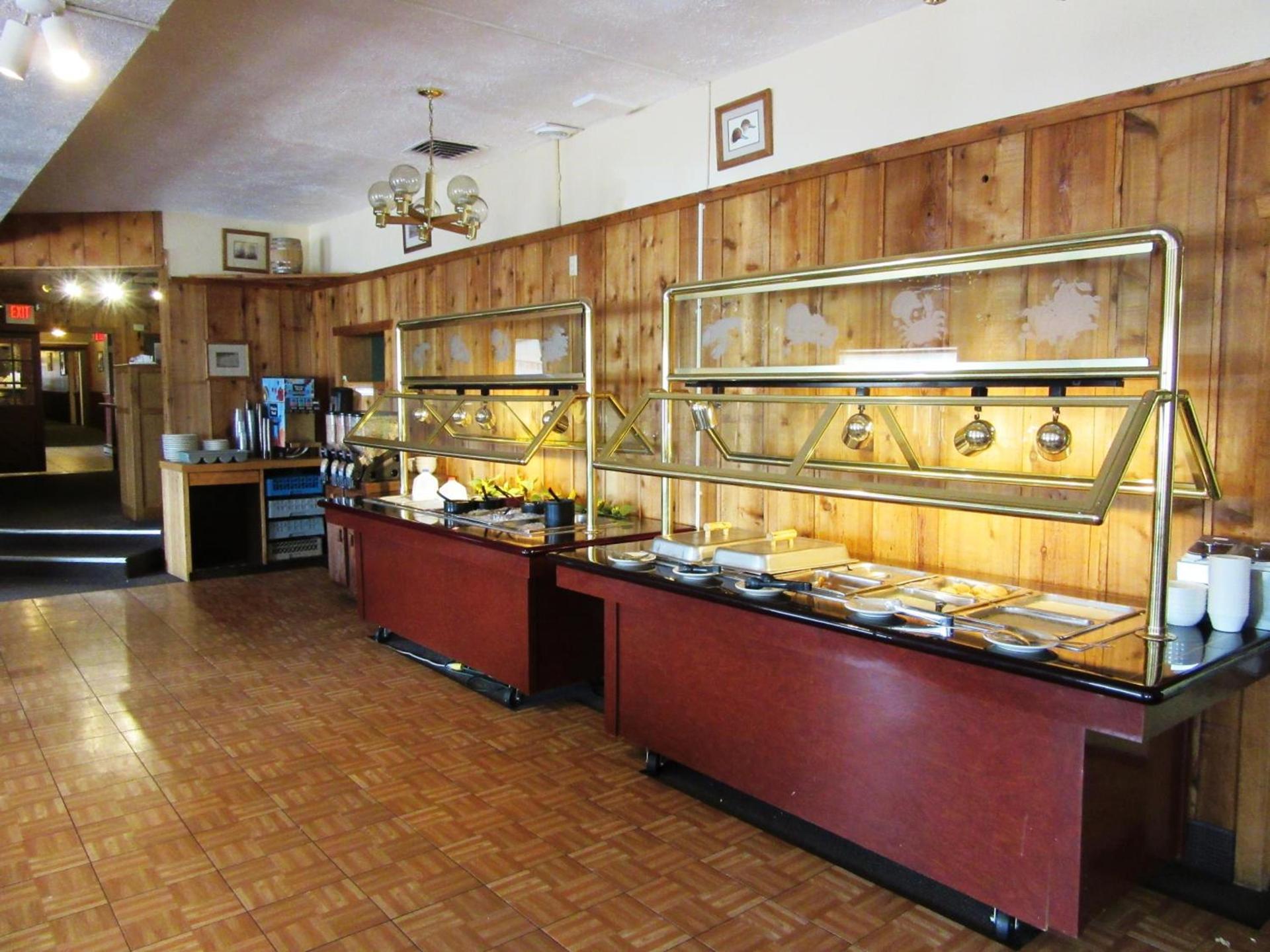 White Buffalo Hotel photo 38