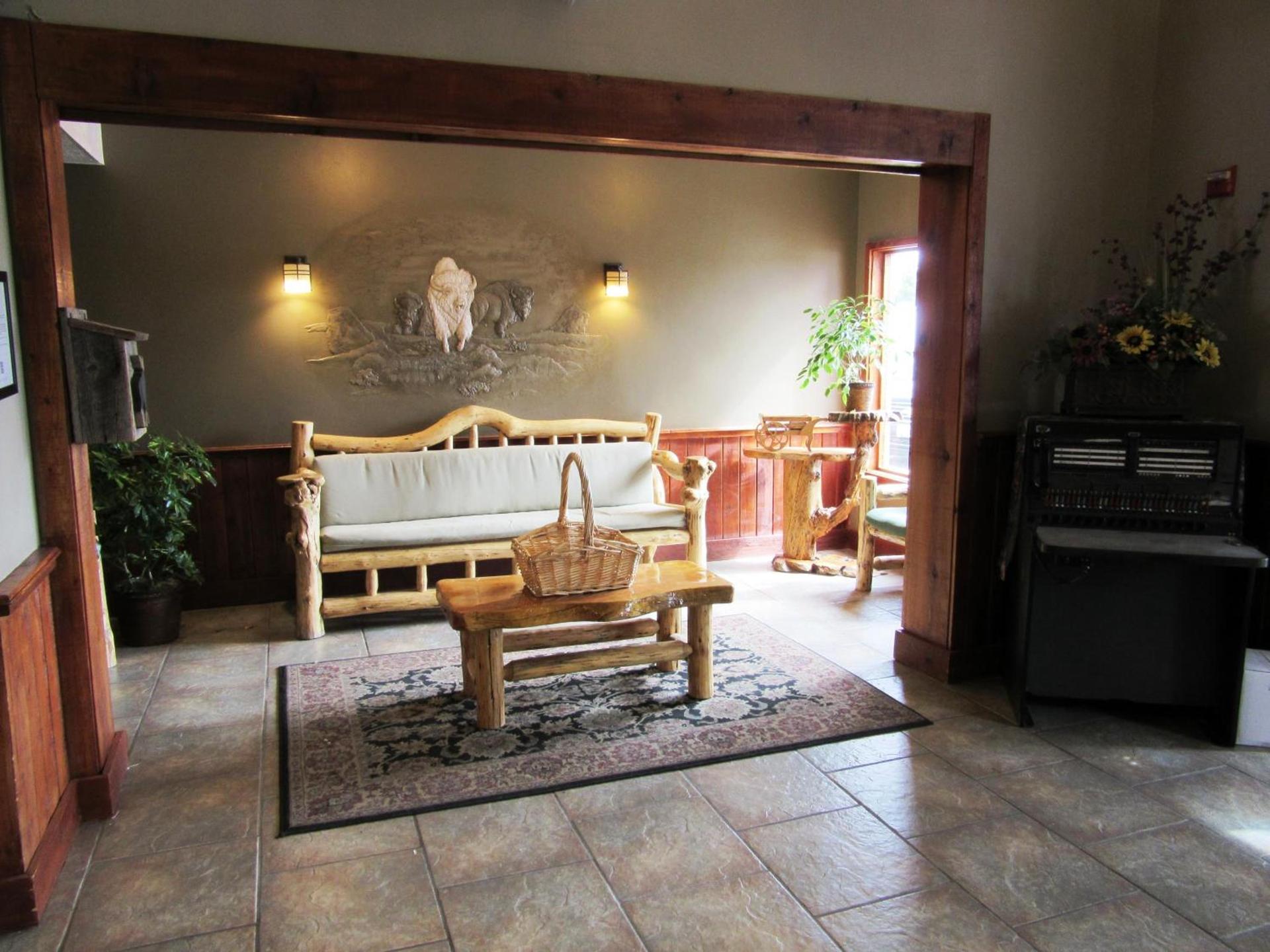 White Buffalo Hotel photo 3