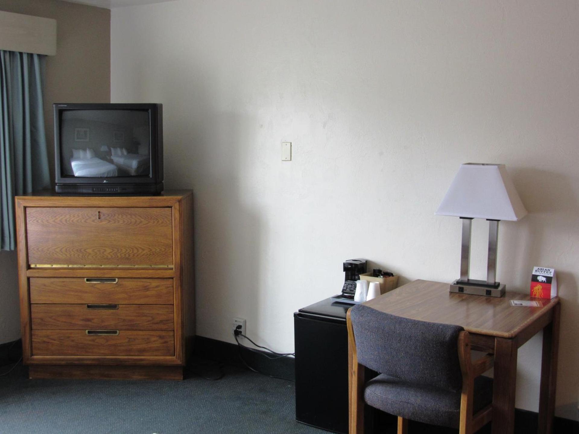 White Buffalo Hotel photo 19