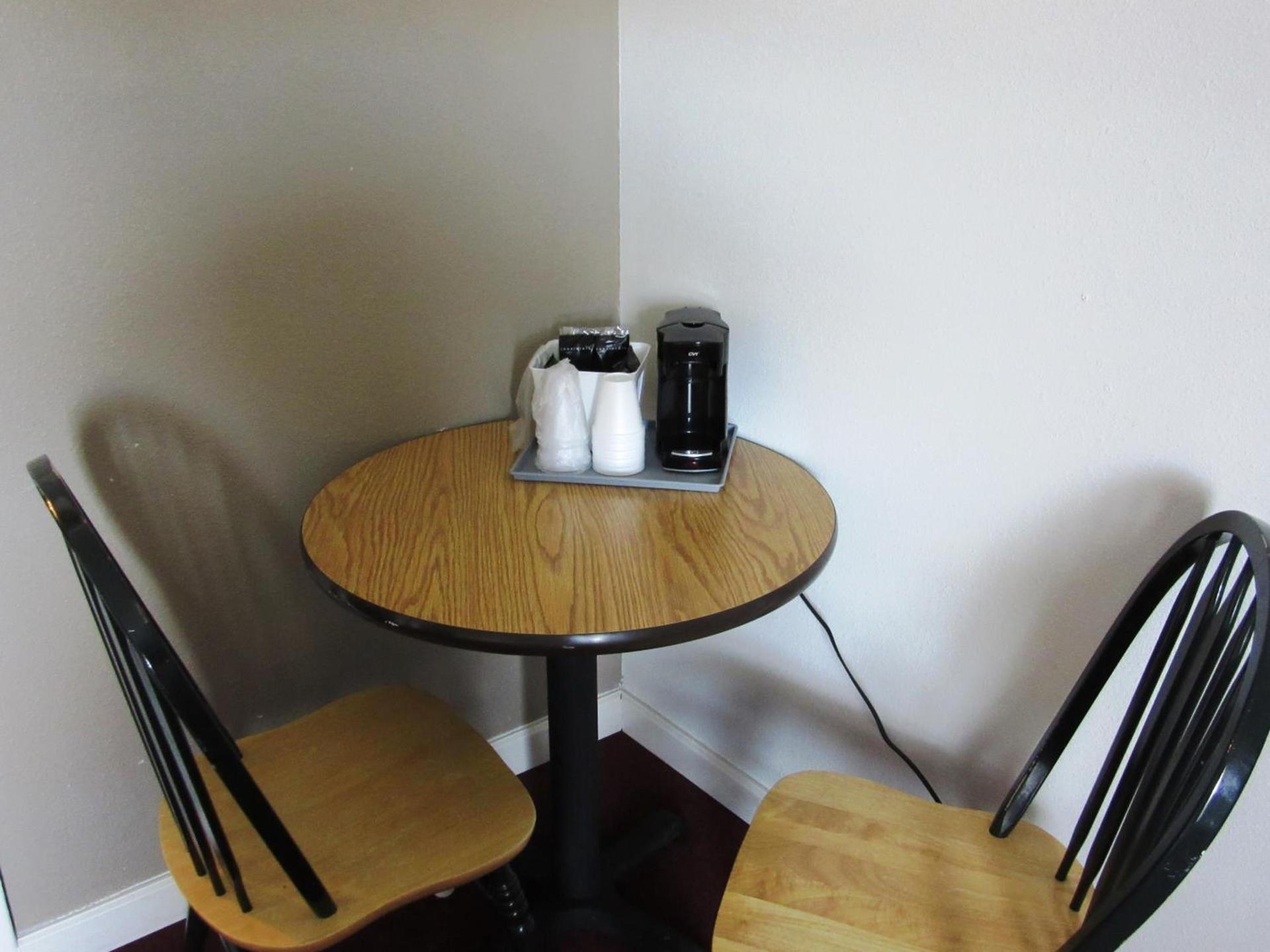 White Buffalo Hotel photo 23