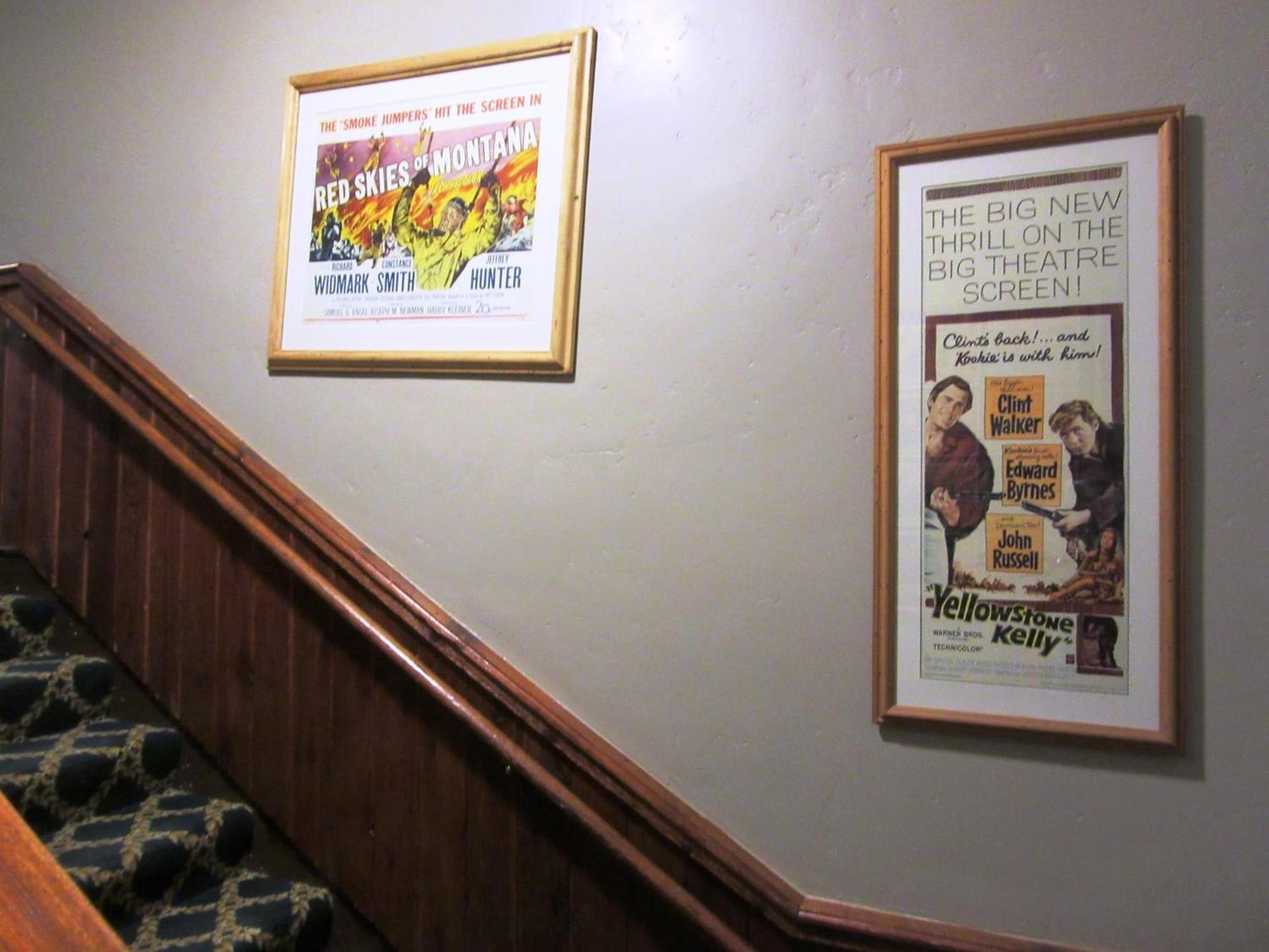 White Buffalo Hotel photo 28