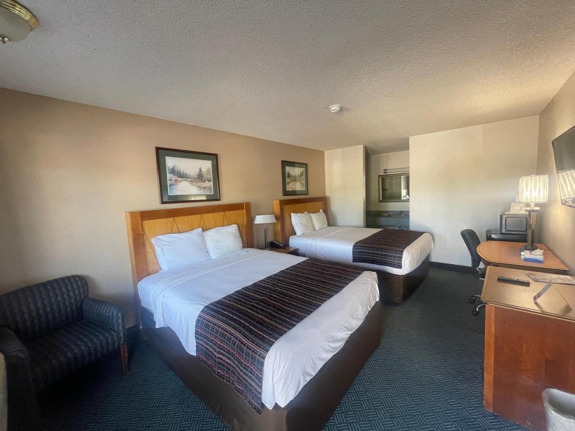 Skyway Inn - Seatac photo 46