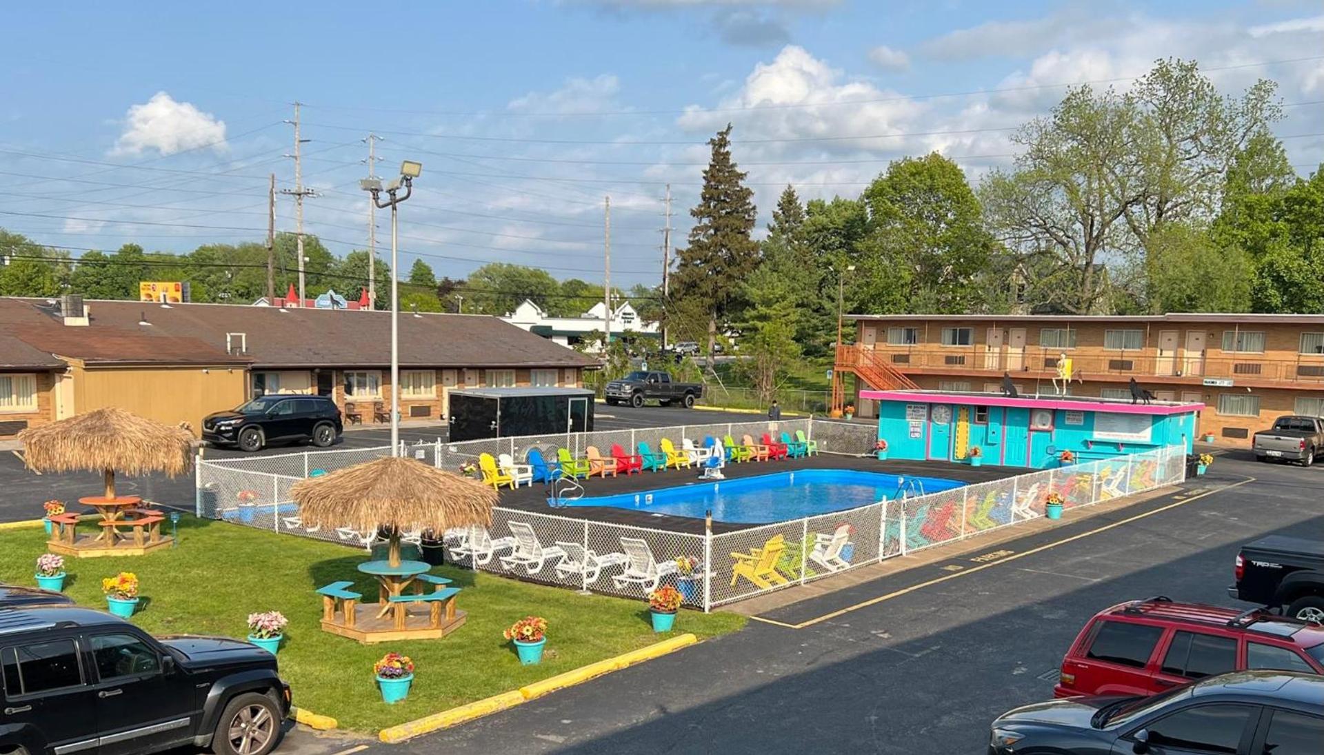 Wolf Inn Hotel photo 61