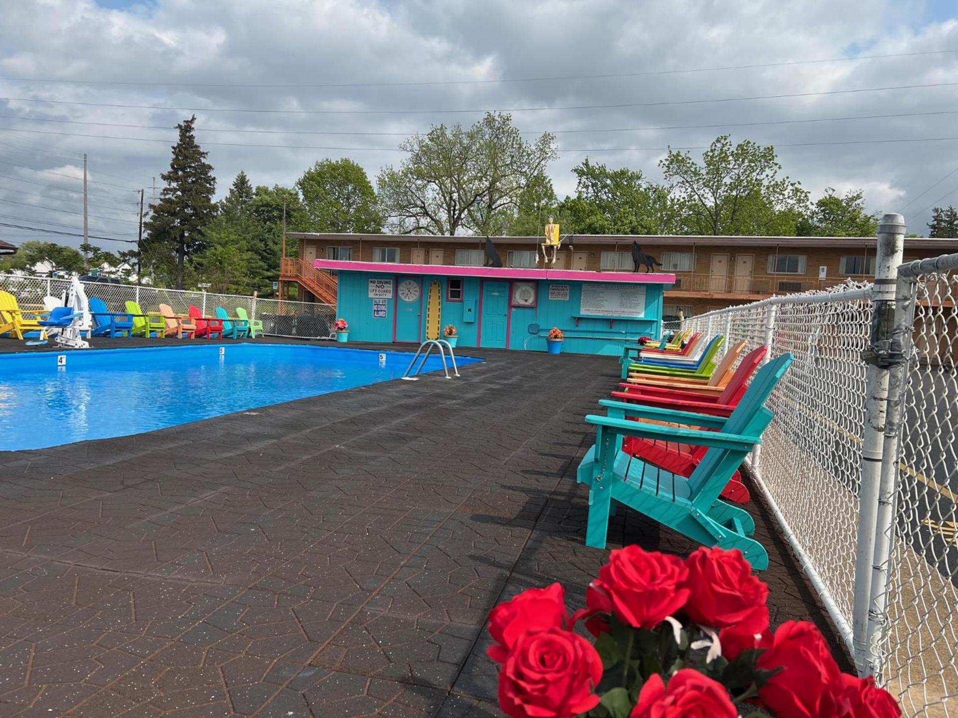Wolf Inn Hotel photo 62