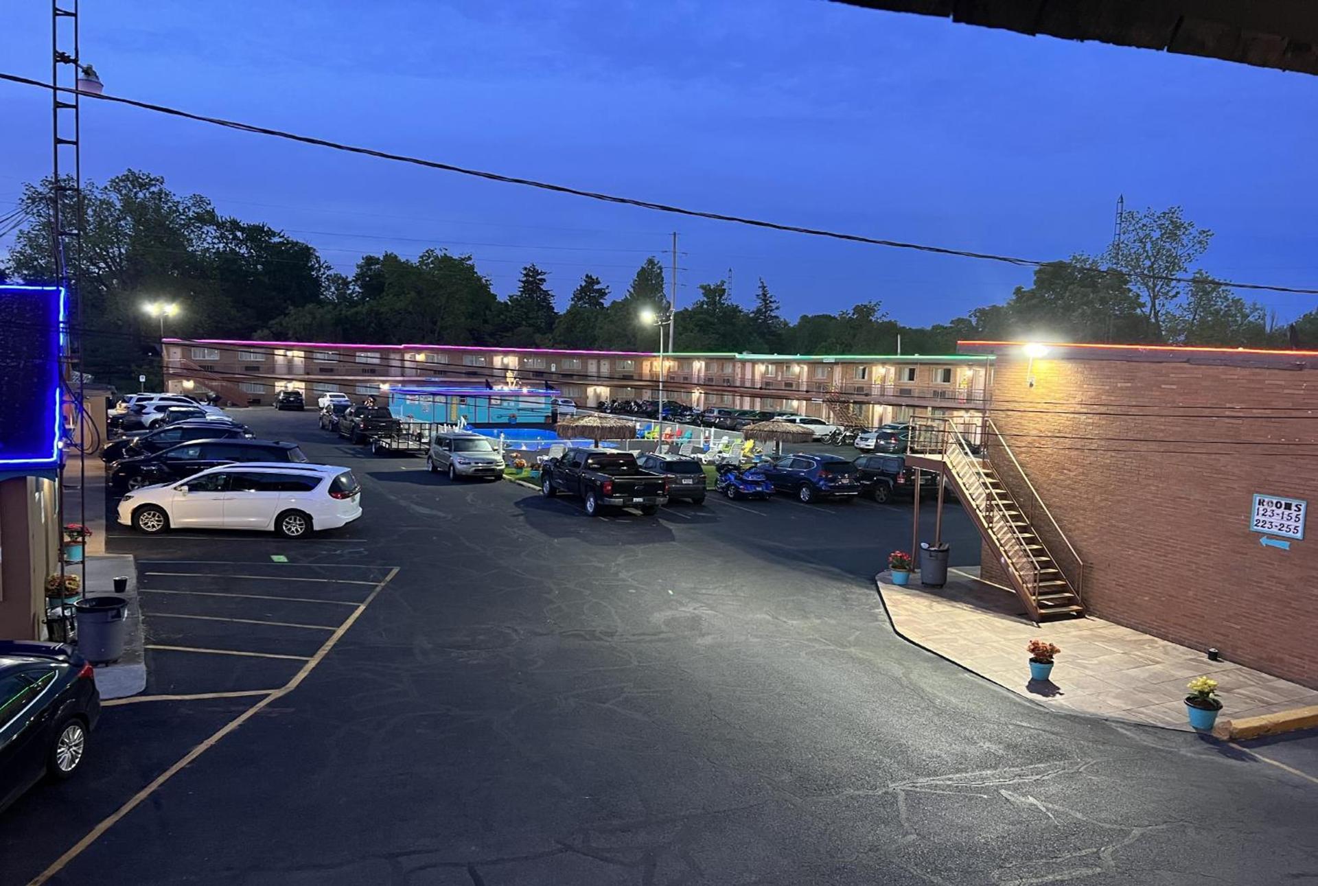 Wolf Inn Hotel photo 68