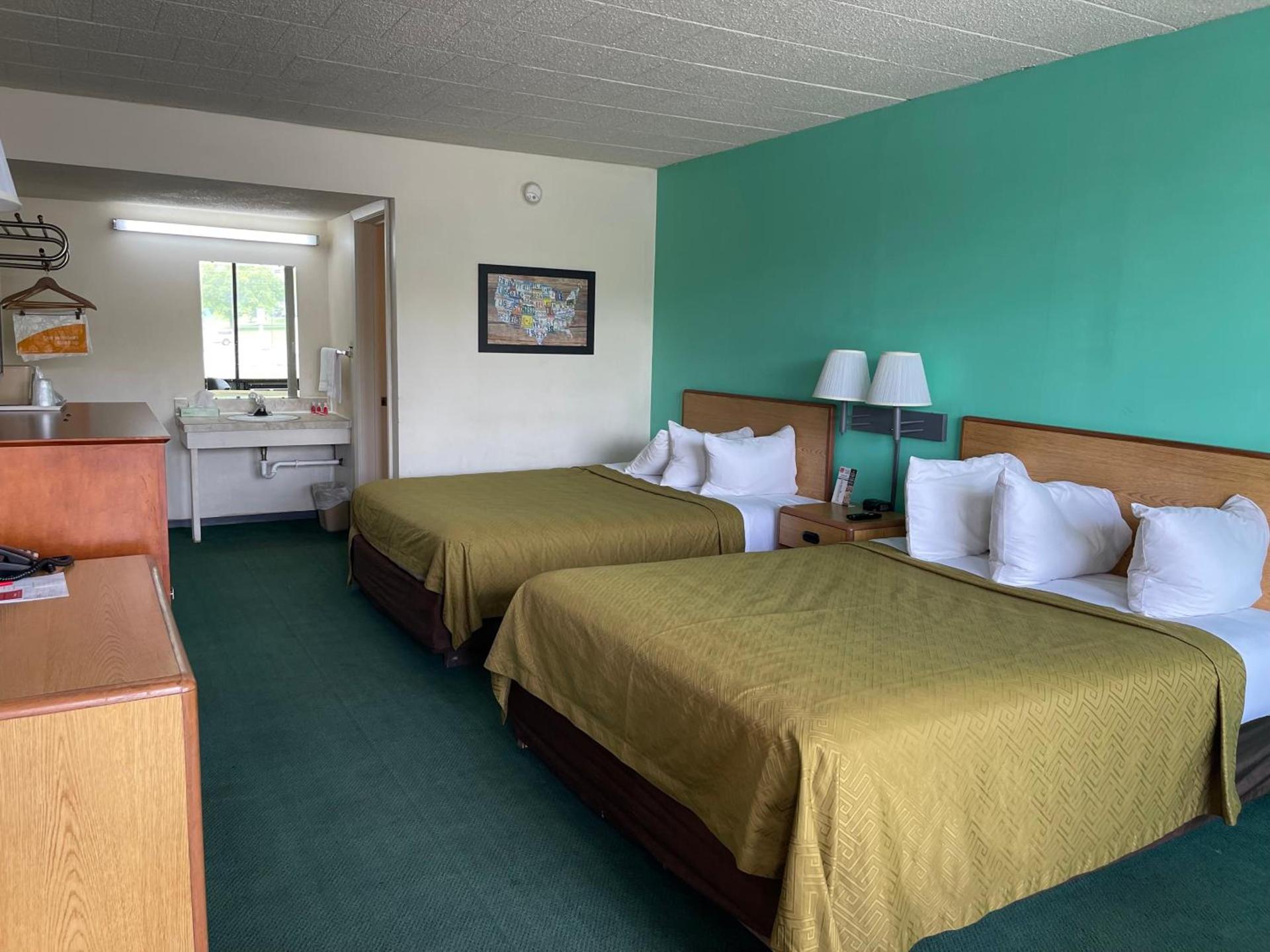 Horseshoe Curve Lodge photo 7