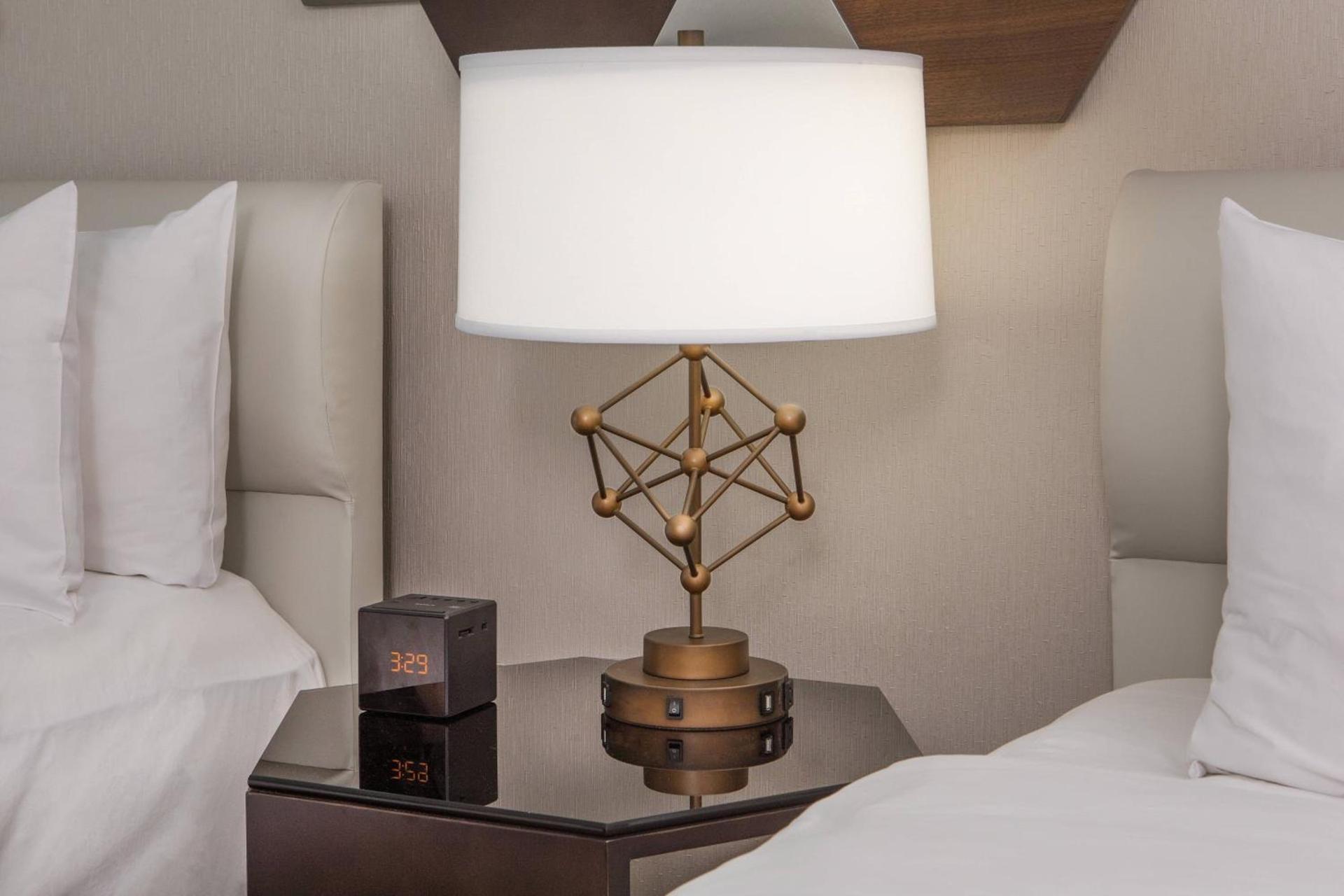Le Meridien Boston Cambridge photo 7