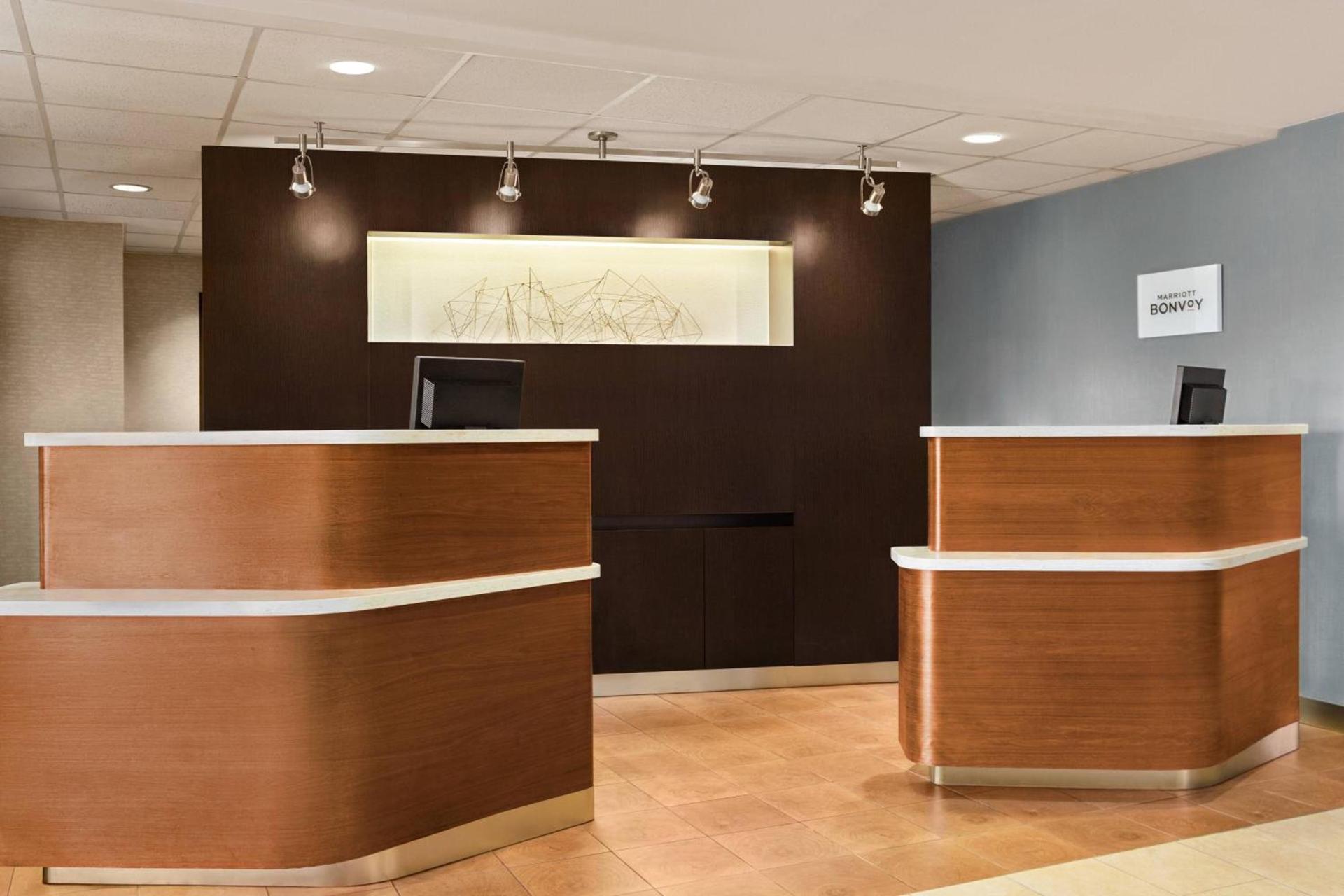 Courtyard by Marriott Roseville photo 5