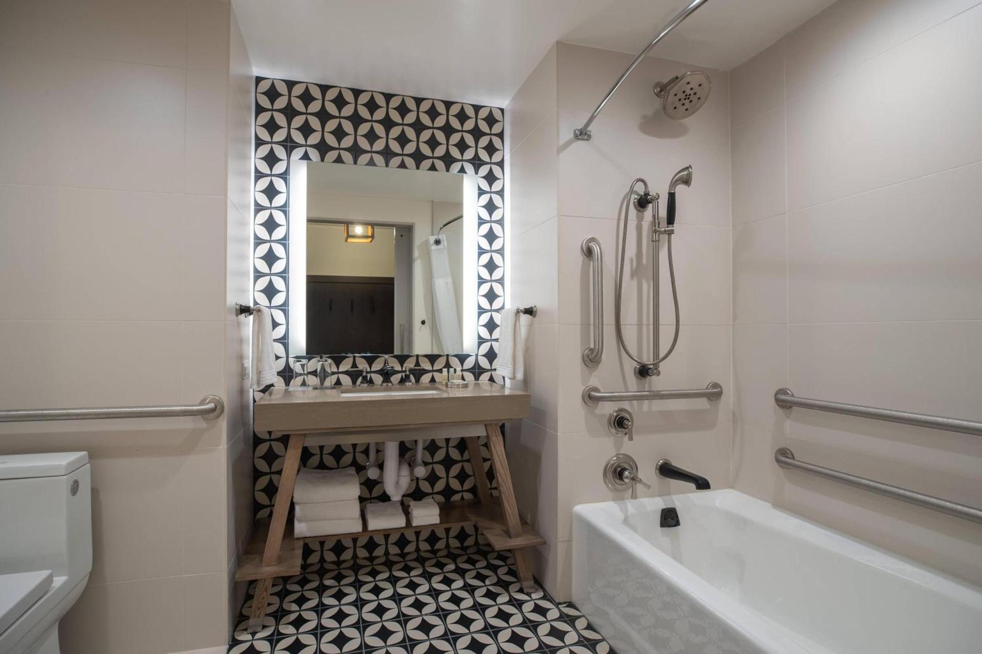Renaissance Columbus Westerville-Polaris Hotel photo 19