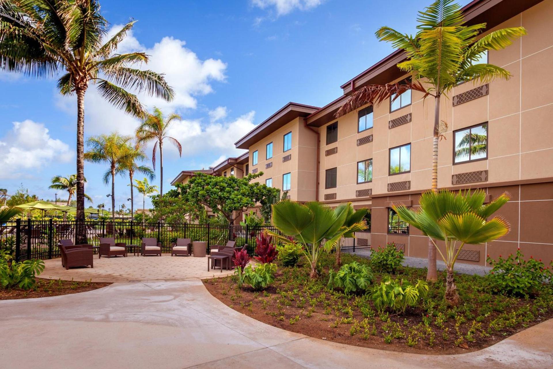Courtyard by Marriott Oahu North Shore - No Resort Fee photo 17