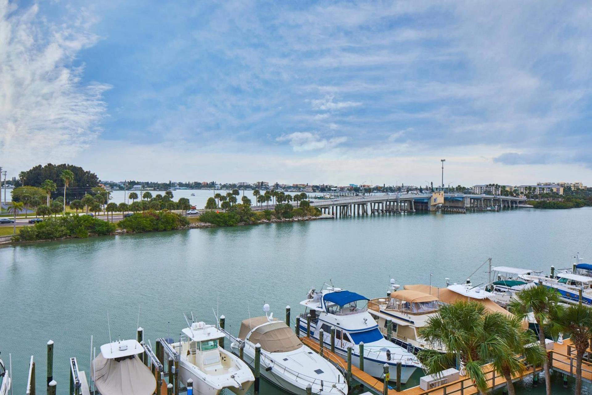 Courtyard by Marriott St. Petersburg Clearwater/Madeira Beach photo 41
