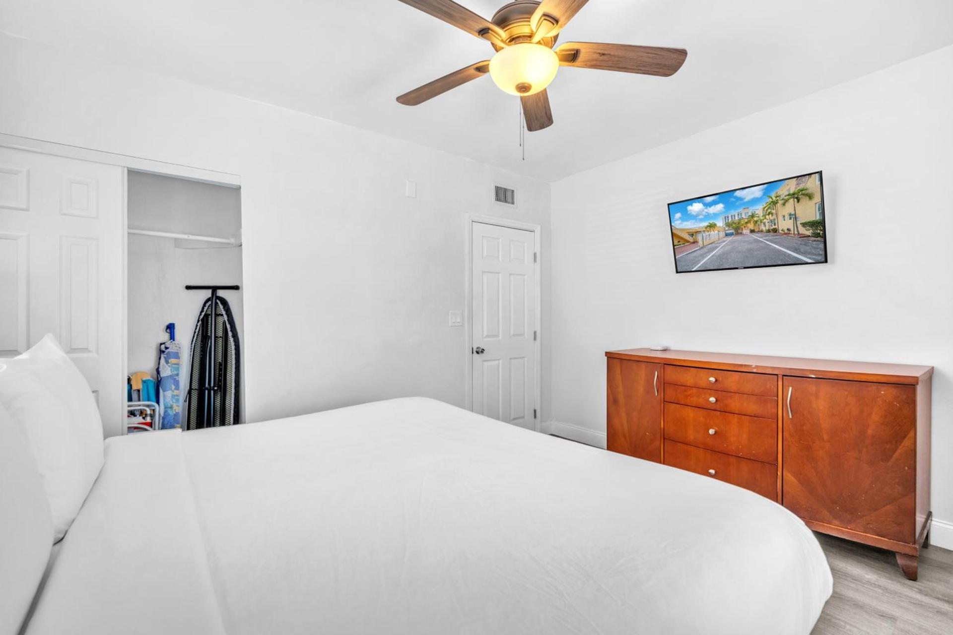 Laguna Blu Beach photo 12