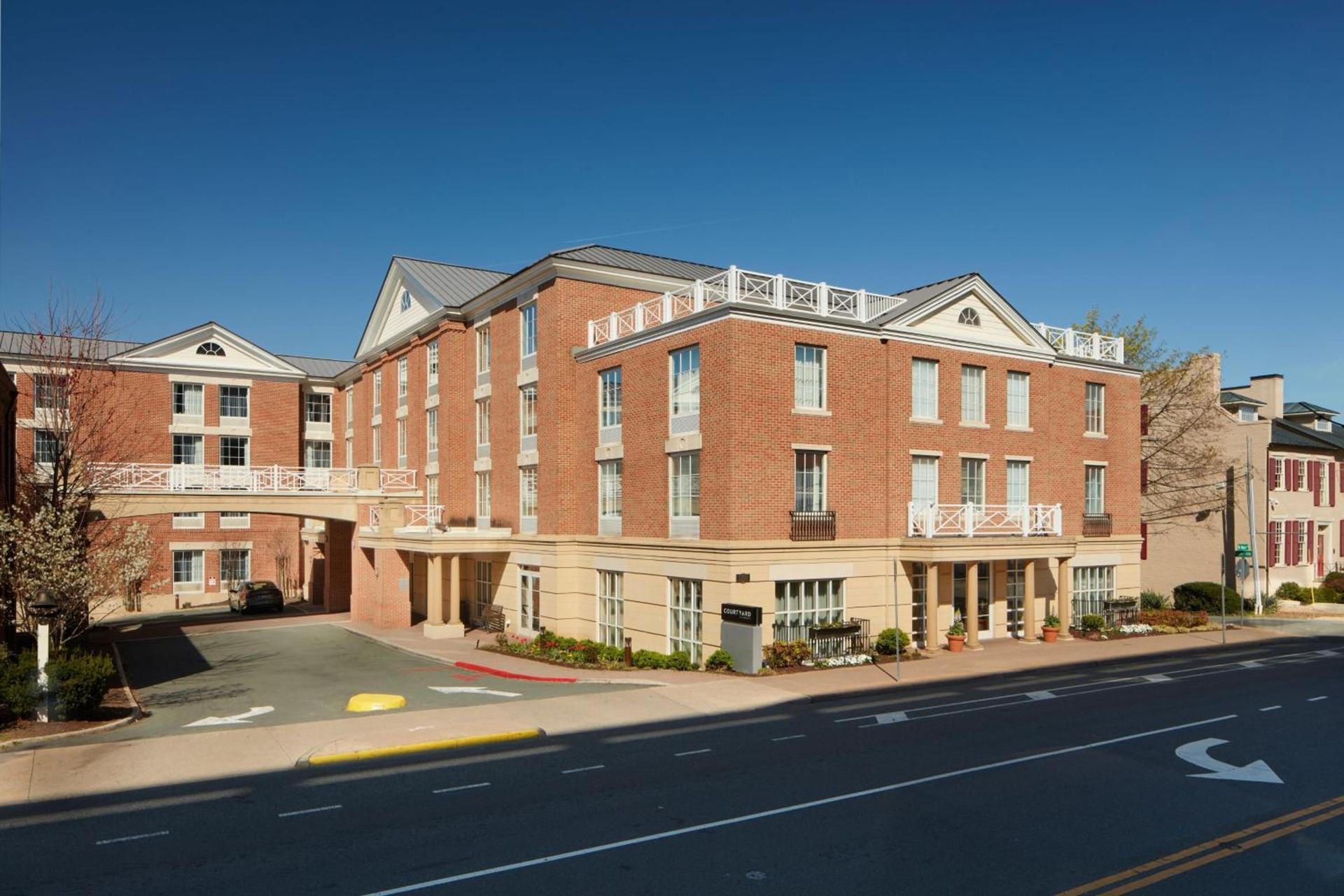 Courtyard by Marriott Charlottesville - University Medical Center photo 36