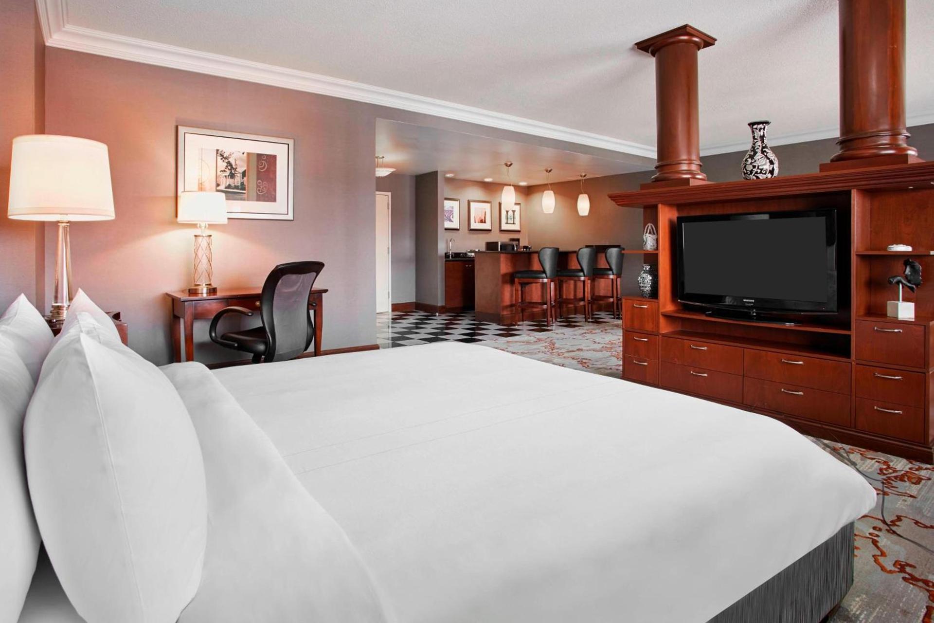 Teaneck Marriott at Glenpointe photo 15
