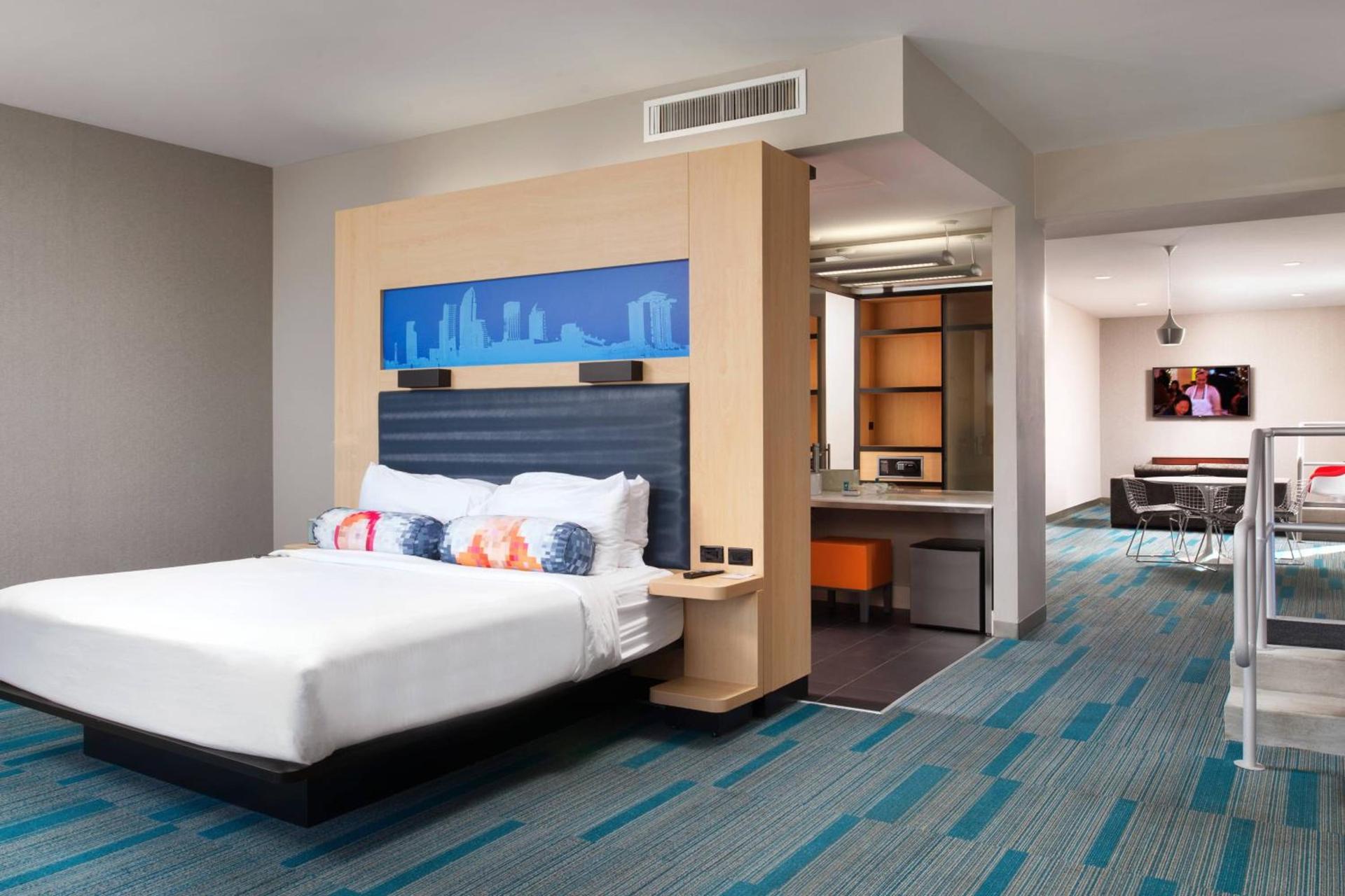 Aloft by Marriott Tampa Downtown photo 25