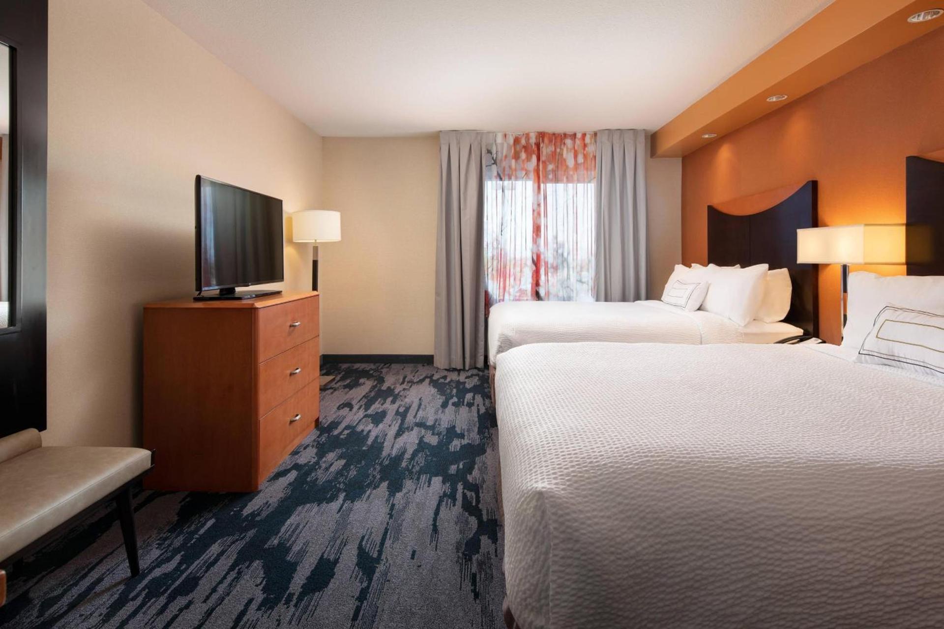 Fairfield Inn & Suites Redding photo 11