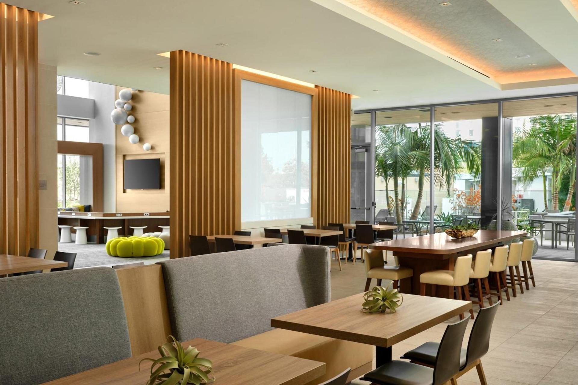 Element by Marriott Anaheim Resort Convention Center photo 32