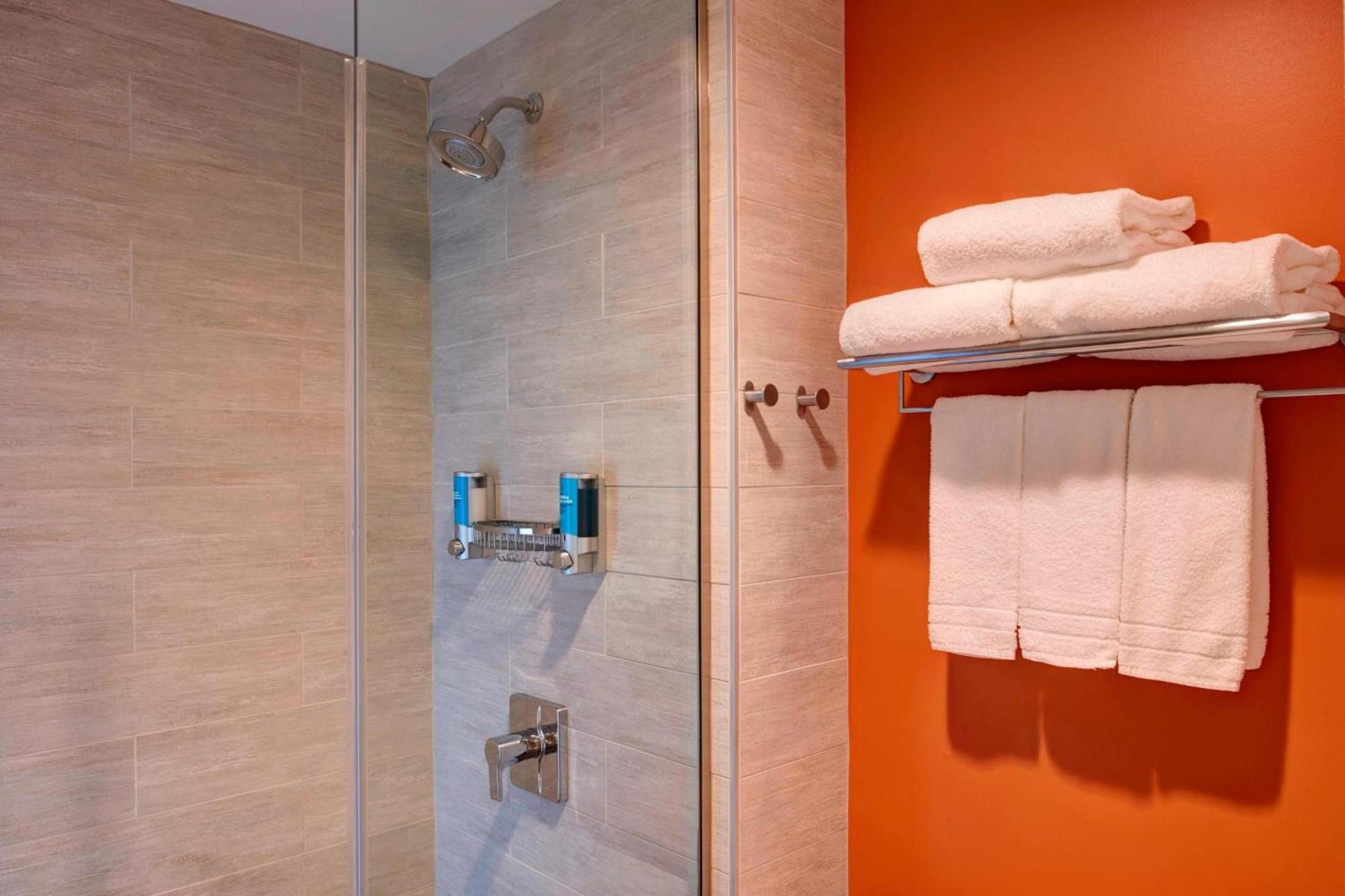 Aloft by Marriott Columbus Westerville photo 12
