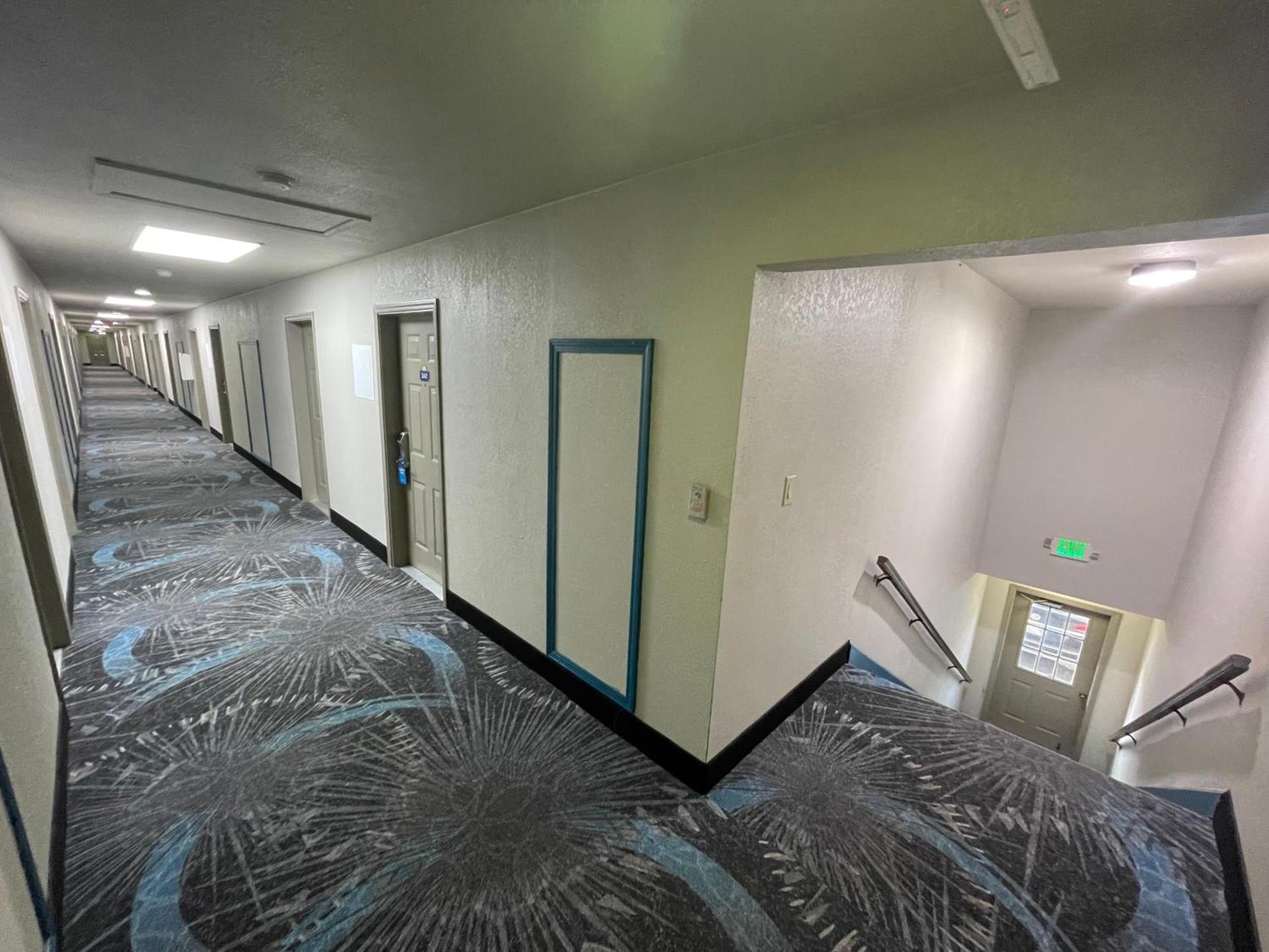 Days Inn by Wyndham Holladay photo 31