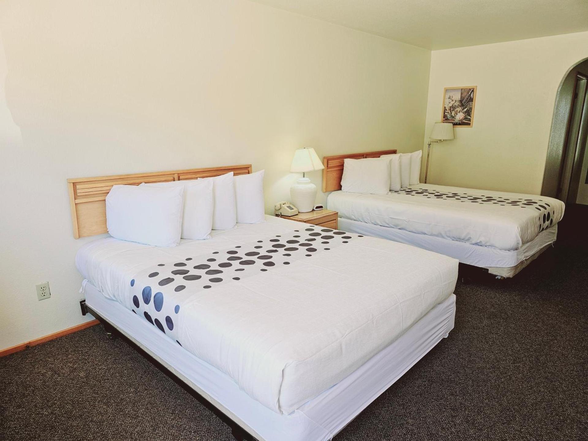Hotel 191 - Moab photo 8