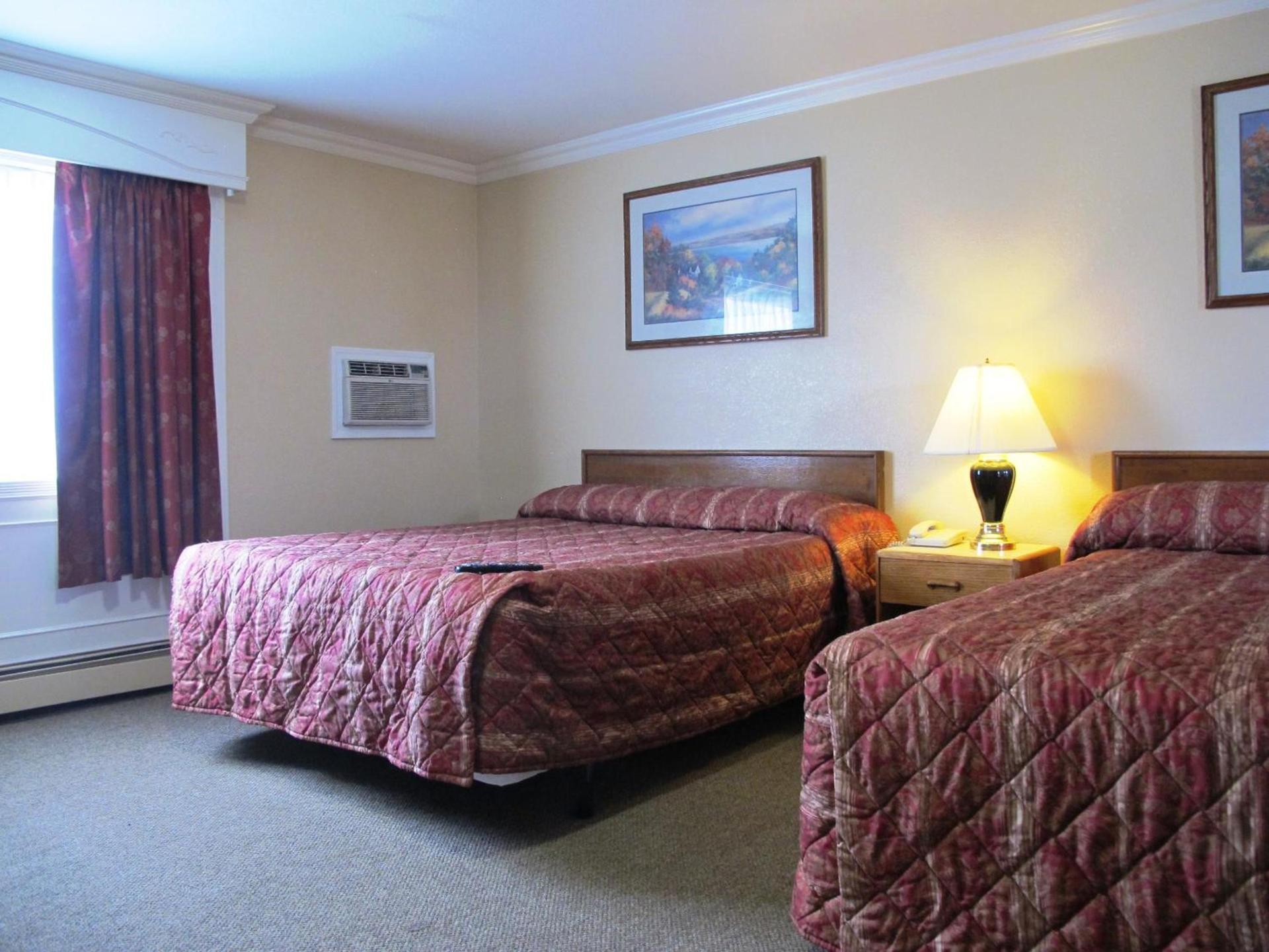 Merrill Field Inn photo 15