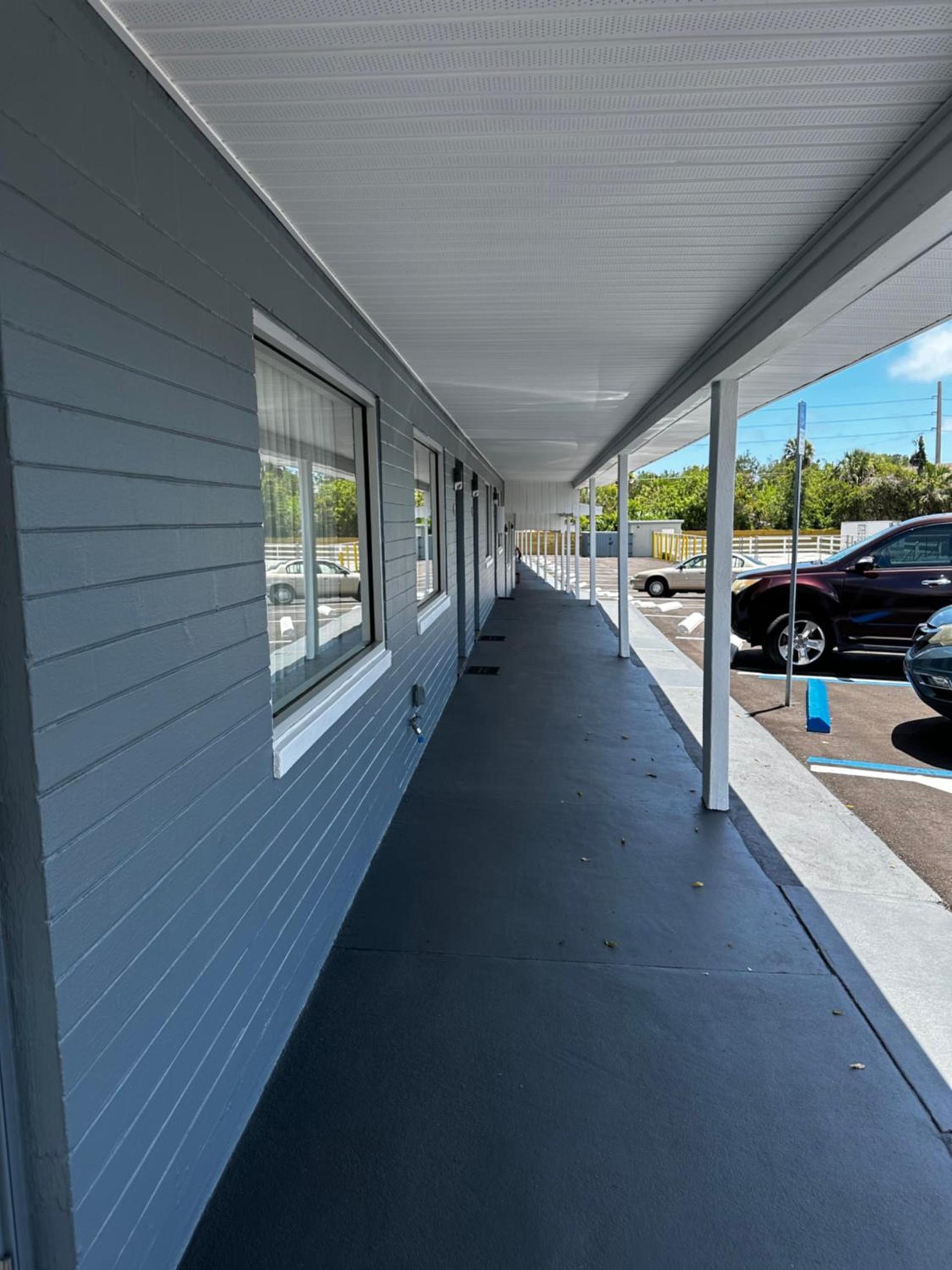 Red Carpet Inn Daytona Beach photo 27