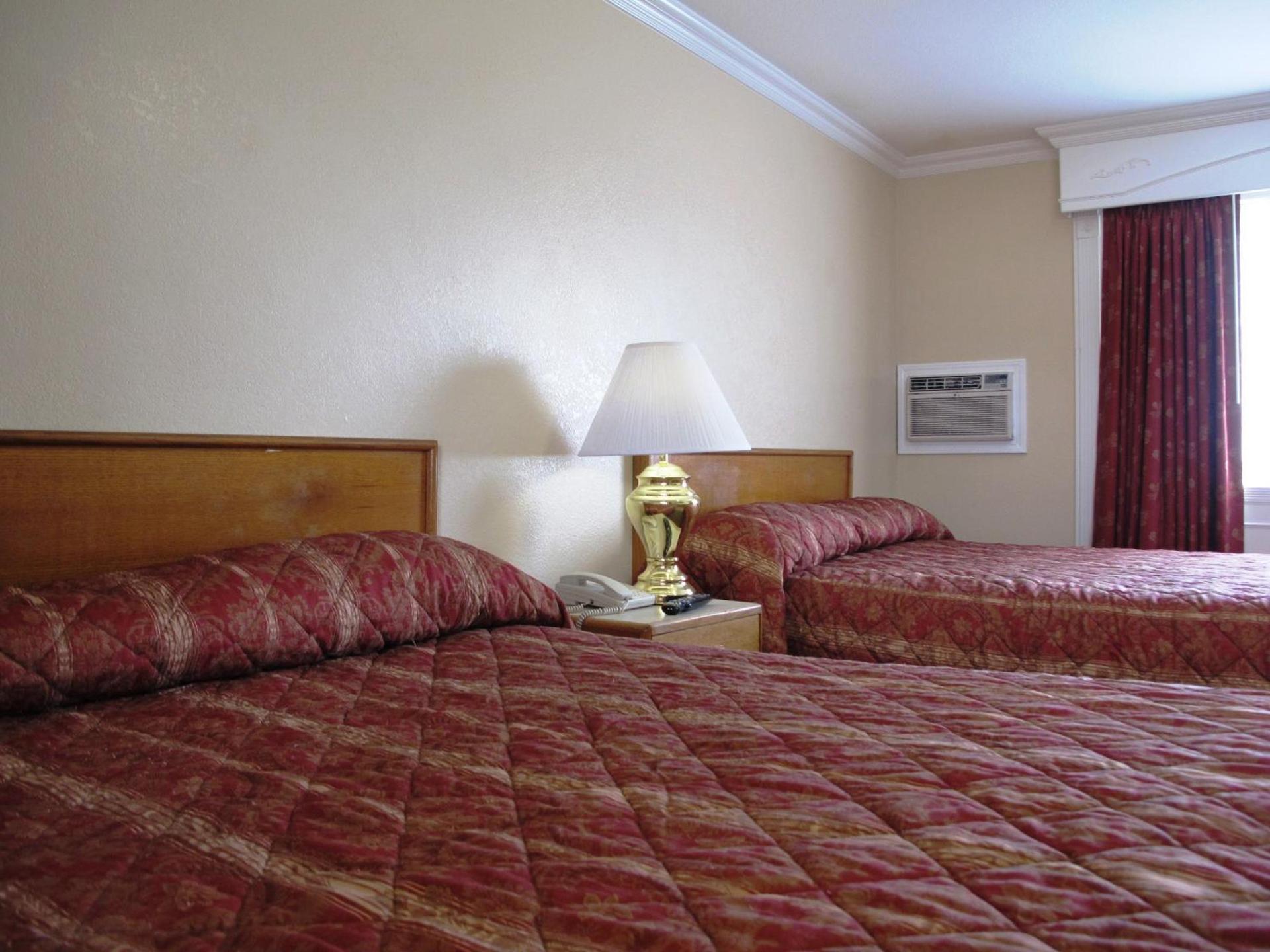 Merrill Field Inn photo 18