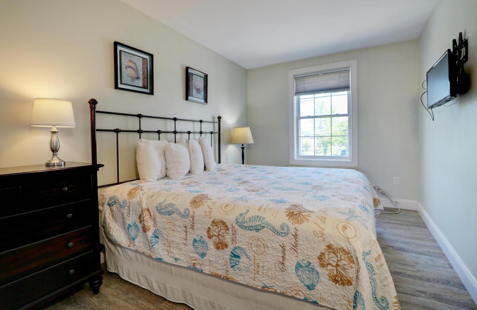 Atlantic Ocean Suites photo 65